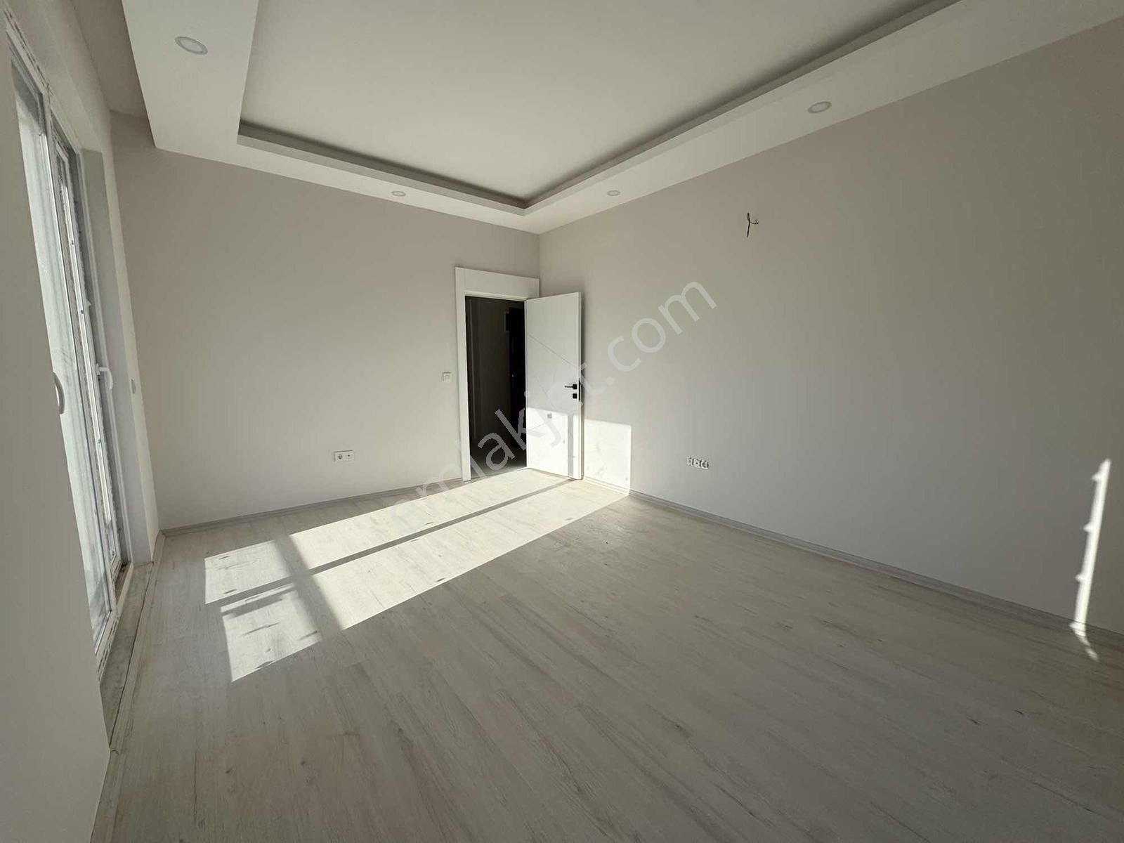 Yeniköy'de Sıfır 4+1 170m2 Asansörlü Satılık Dubleks Daire - Görsel 10