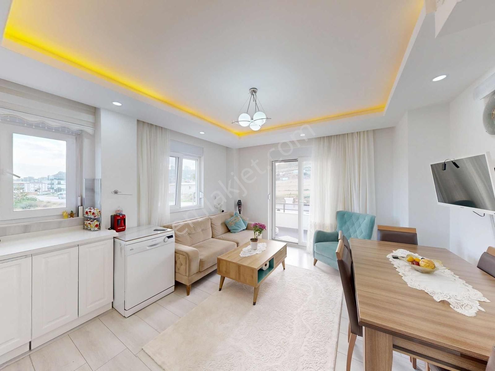 Bahçe Ve Otoparkı Kendine Ait 4+1 Özel Yapım Bahçe Dubleks - Görsel 27