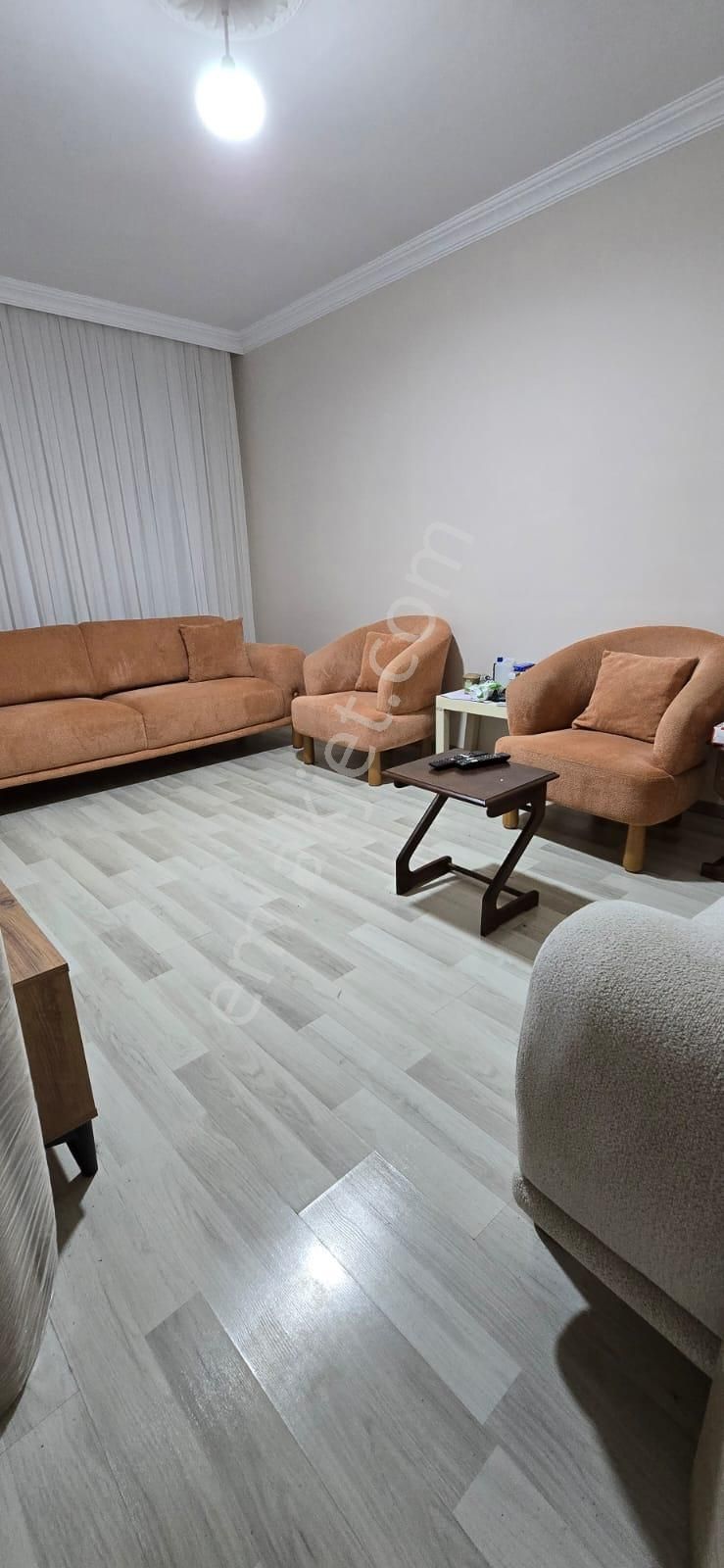 Satılık Eskişehir Tepebaşı 2+1 Daire Sütlüce Mahallesi Uluzafer - Eğitimciler Caddesi Yakını ,