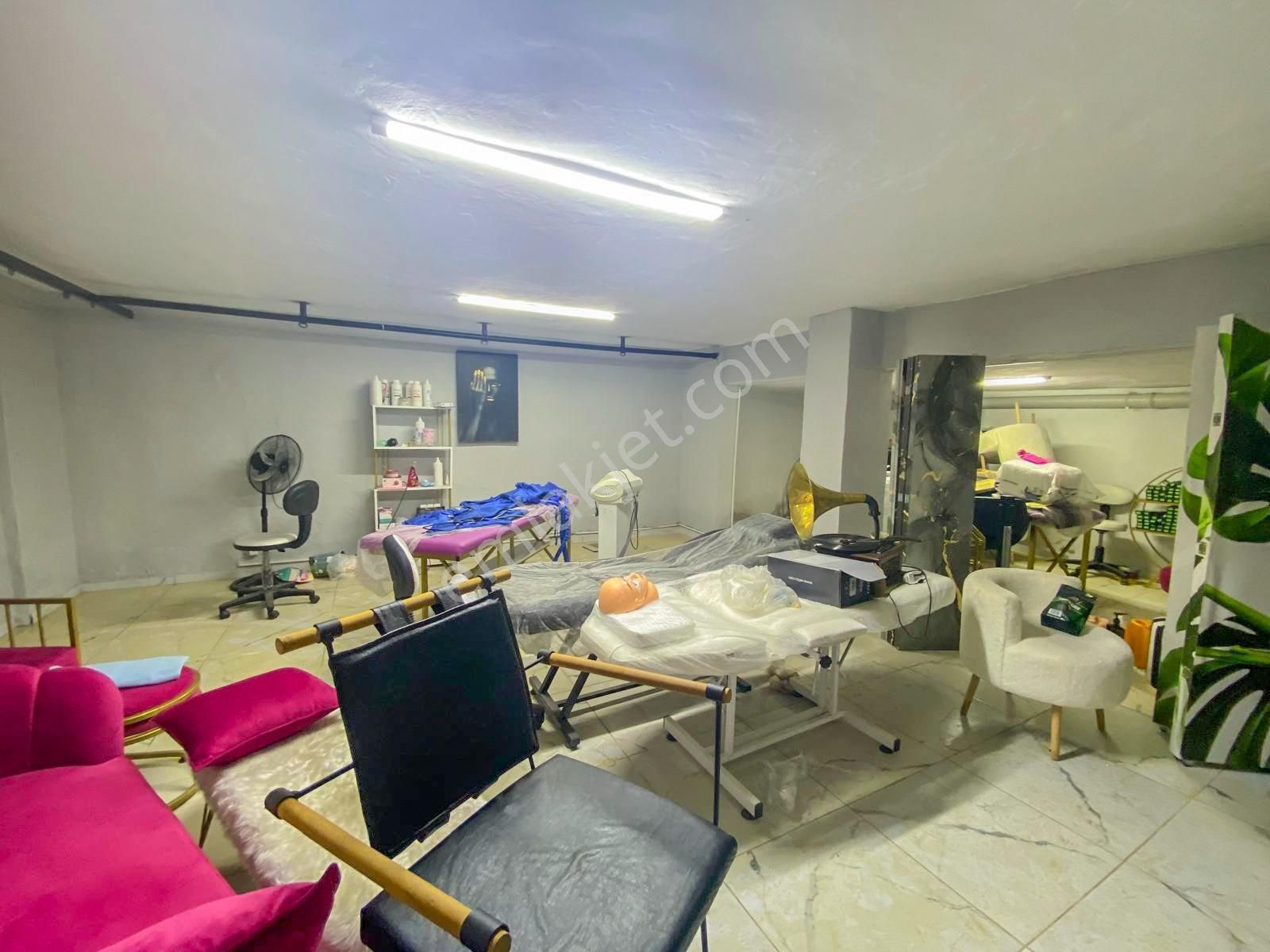 Alanya Saray Mahallesinde Sgk Karşısı Kiralık Dükkan - Görsel 11