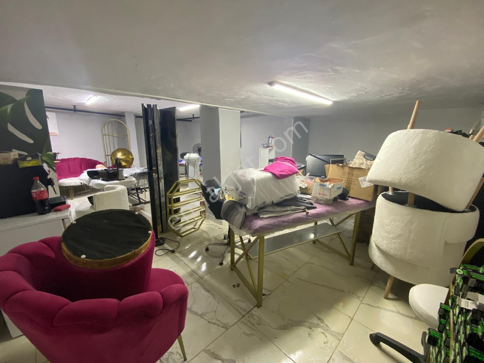 Alanya Saray Mahallesinde Sgk Karşısı Kiralık Dükkan - Görsel 7