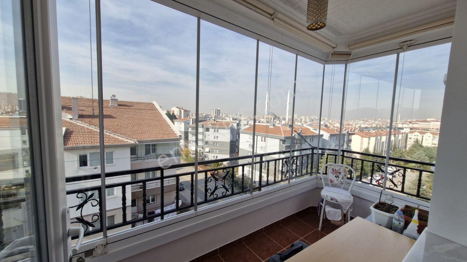 Novadan Ayıldız Mah Full Yapılı 3+1 Arakat Satılık Site Dairesi