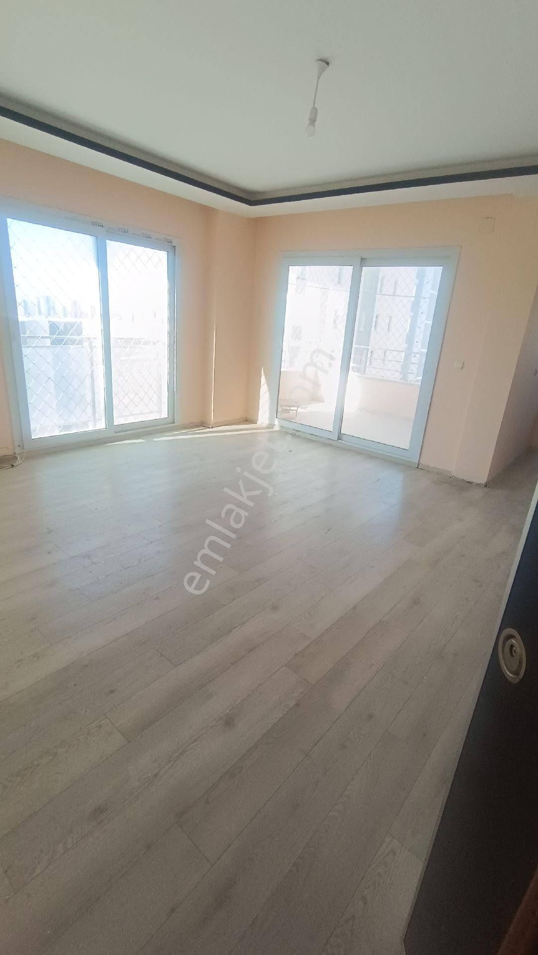 Gültepe Mahallesinde Havuzlu Site İçerisinde 3+1 Satılık Daire - Görsel 17
