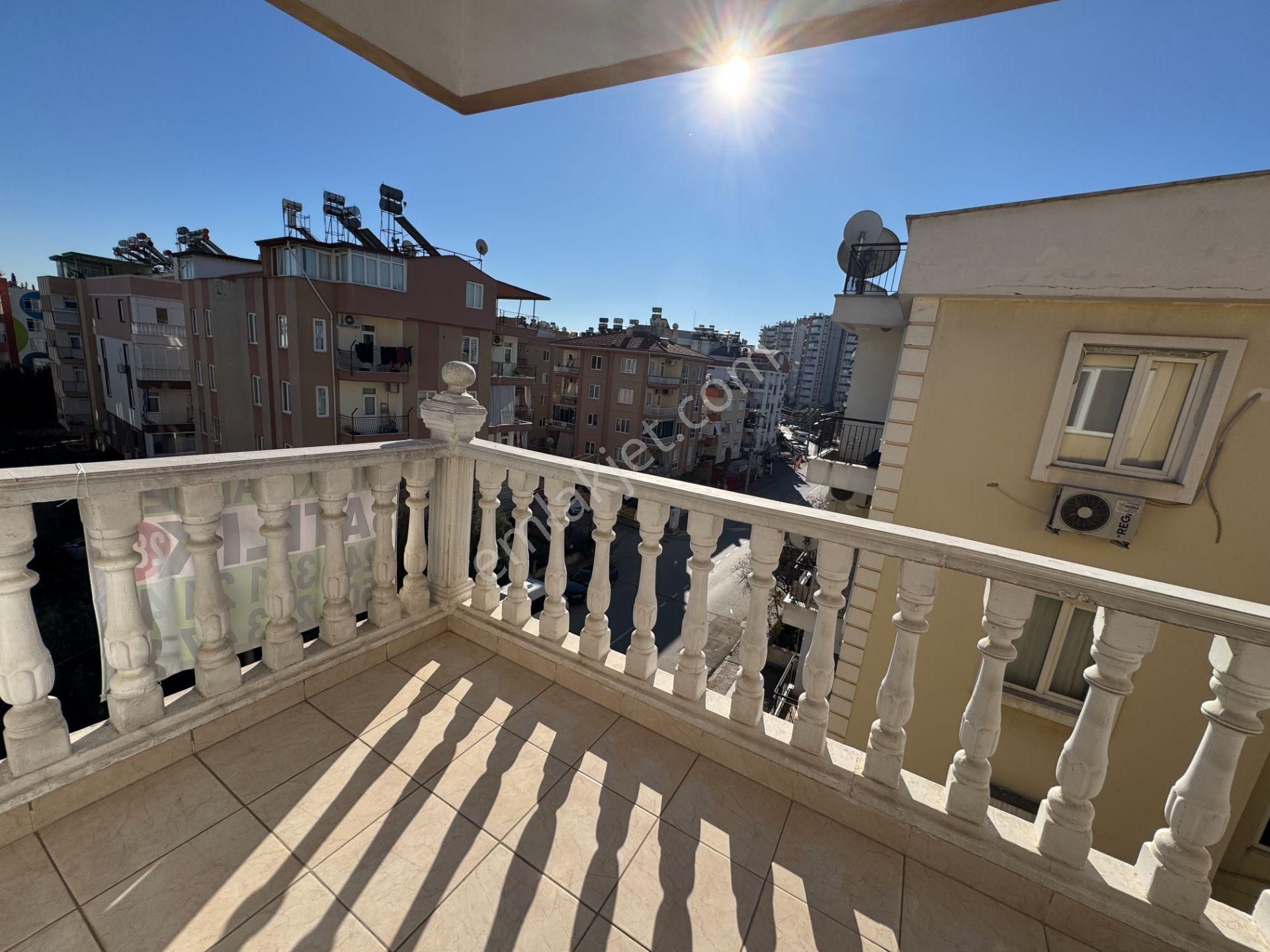 Kızılırmak Caddesine Çok Yakın Geniş Masrafsız 3+1 Dubleks - Görsel 6