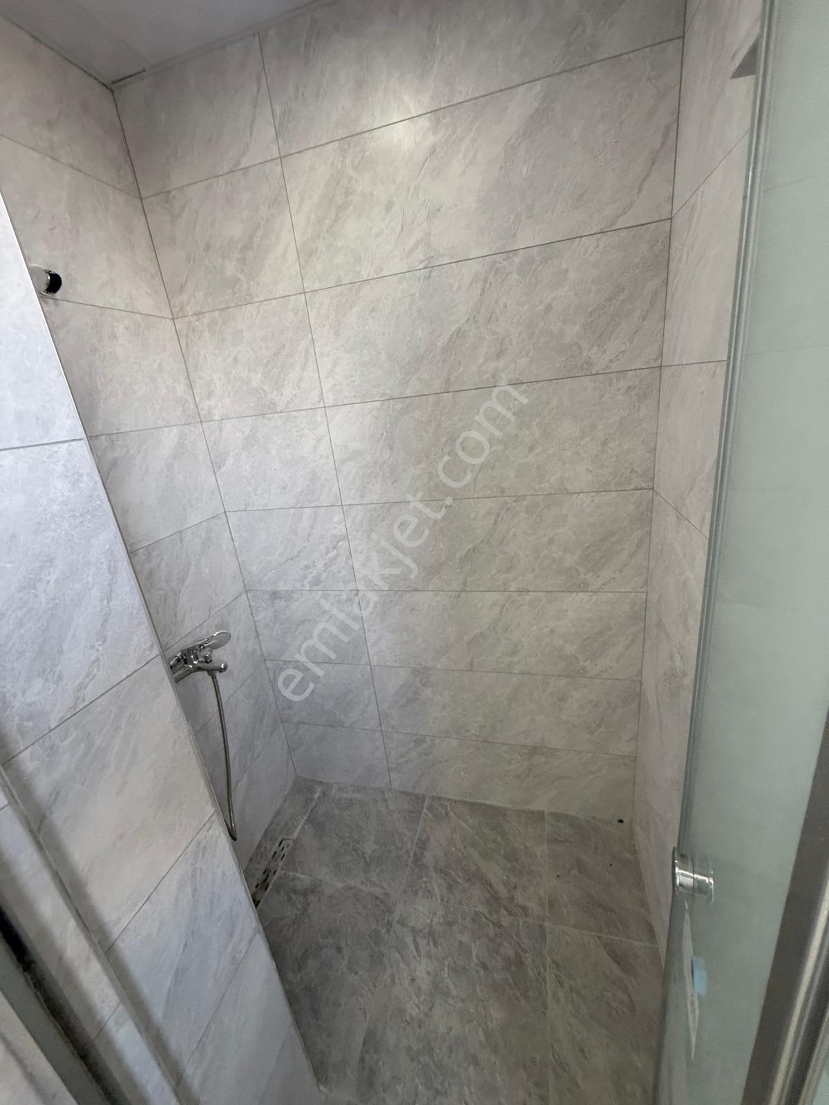 Gümüş Grouptan Devlet Hastanesinin Karşısında Satılık 3+1 Daire - Görsel 19
