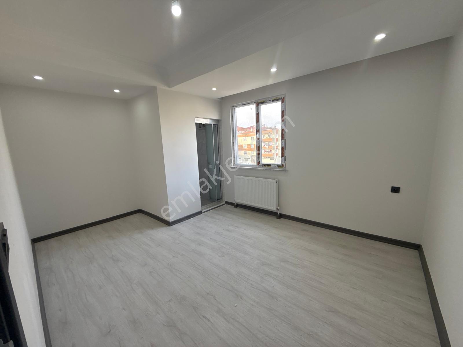 Gümüş Grouptan Devlet Hastanesinin Karşısında Satılık 3+1 Daire - Görsel 27