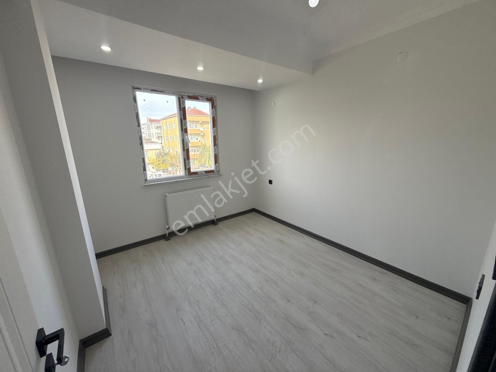 Gümüş Grouptan Devlet Hastanesinin Karşısında Satılık 3+1 Daire - Görsel 11
