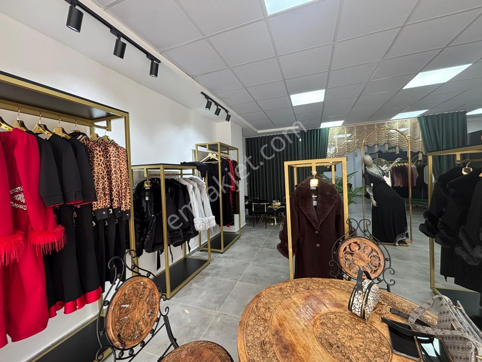 Makro Life Gayrimenkul'den Mastfroşta Cadde Üzeri Satılık Dükkan - Görsel 3