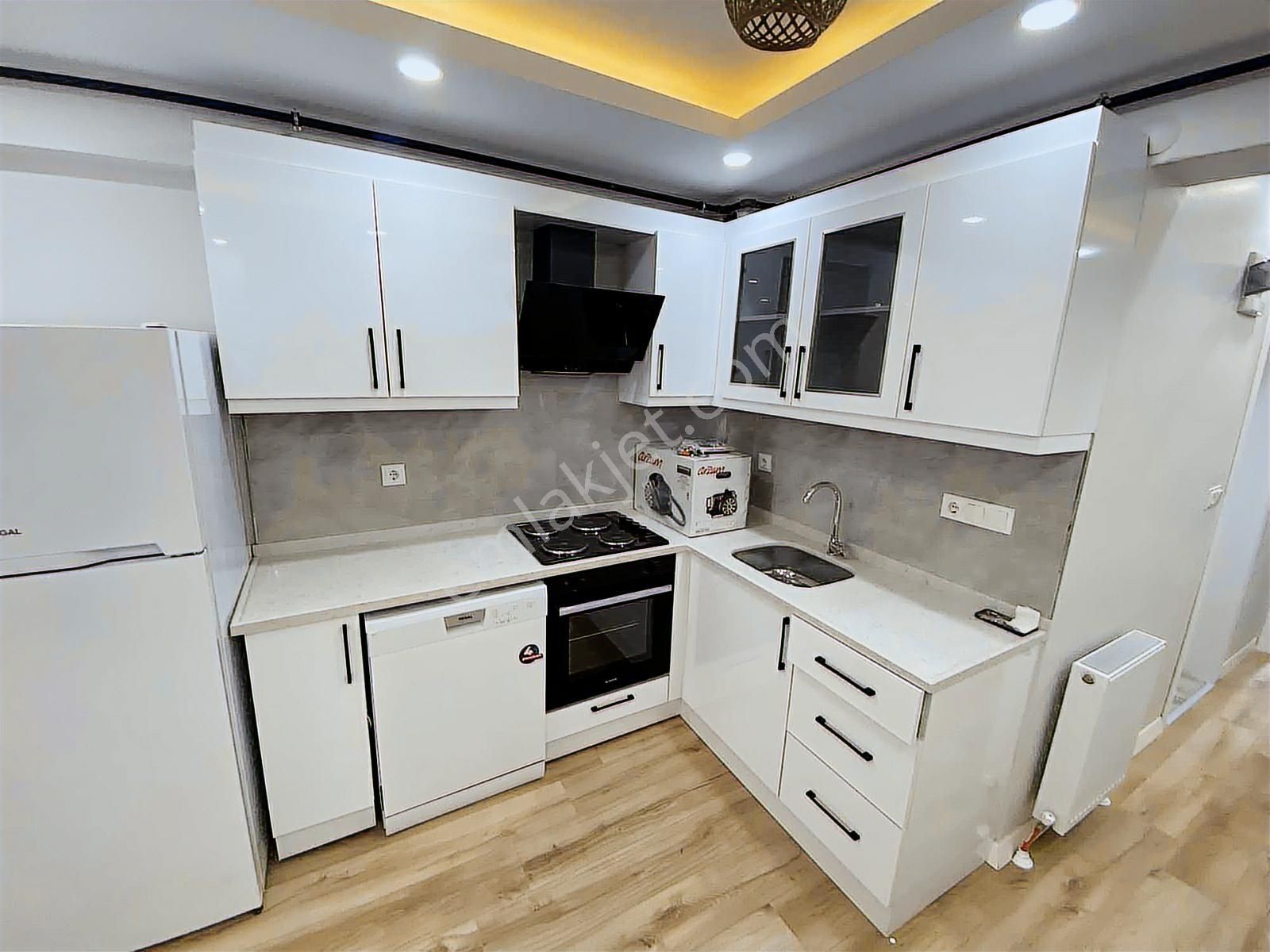 Mehmetoğlu Gayrimenkul Den Hazır Kiracılı 1+1 Yatırımlık Daire - Görsel 8