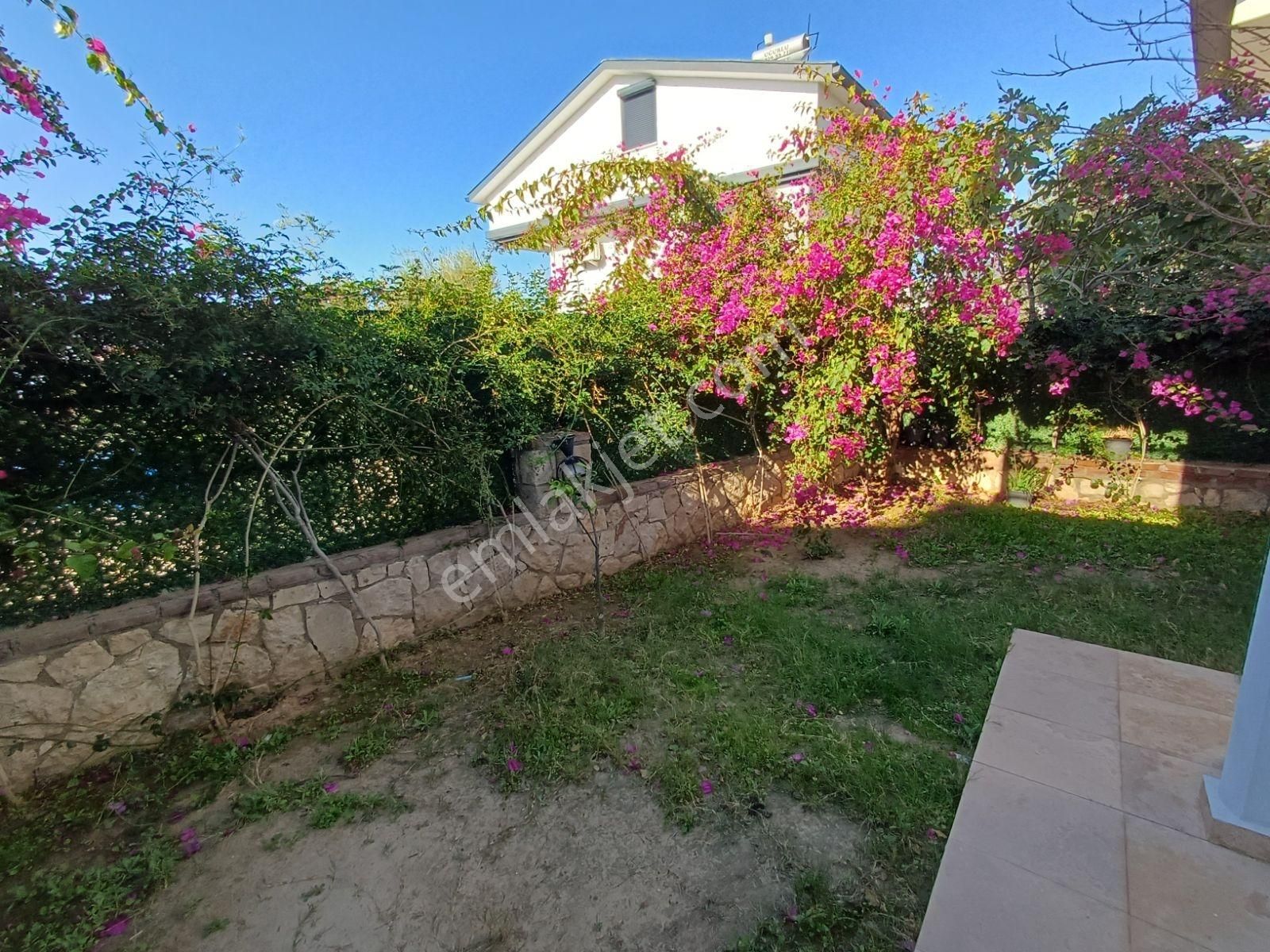 Didim Akbükte Tam Müstakil Havuzlu 4+1 Deniz Manzaralı Villa - Görsel 33