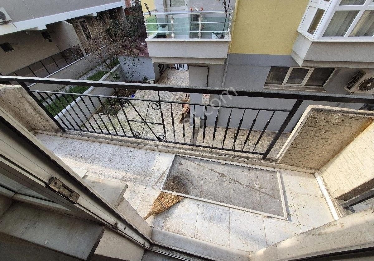 Buca Hürriyet Mah//tuğsavulokul Arkası//izbana5dk//namıkkemal Caddesinde//3+1/arakat/daire - Görsel 11