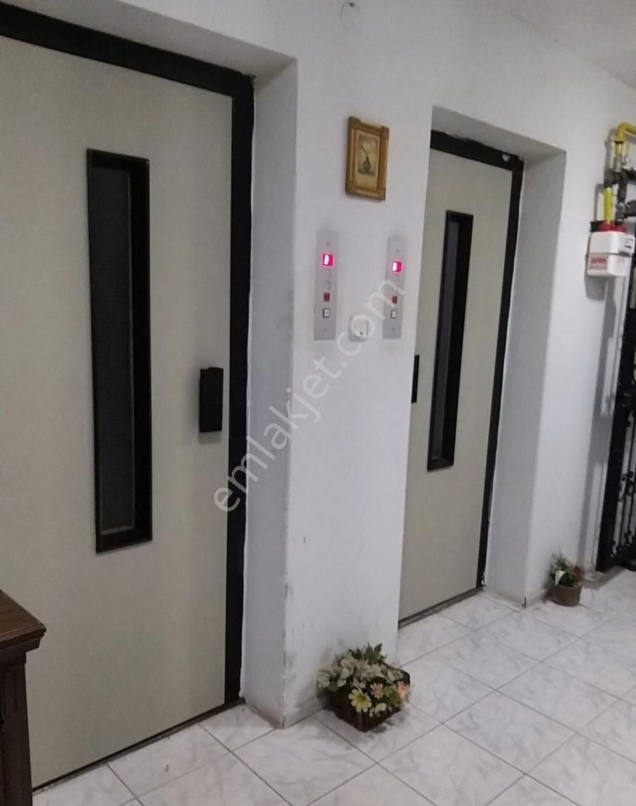 Buca Barış Mah./kızkulesi Yakını//130m2 3+1//arakat/aileye Daire - Görsel 4