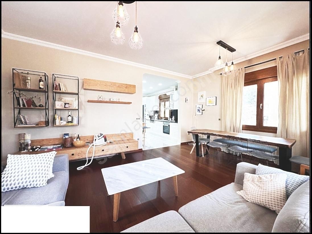 Utkudan Suadiyede Bağdata Yakın Butik Binada Satılık 2+1 Daire - Görsel 14