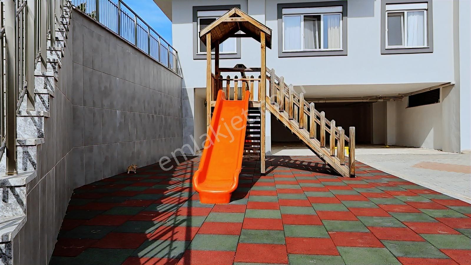 Alanya Oba Olıve Resortta Full Eşyalı 1+1 Satılık Daire - Görsel 9