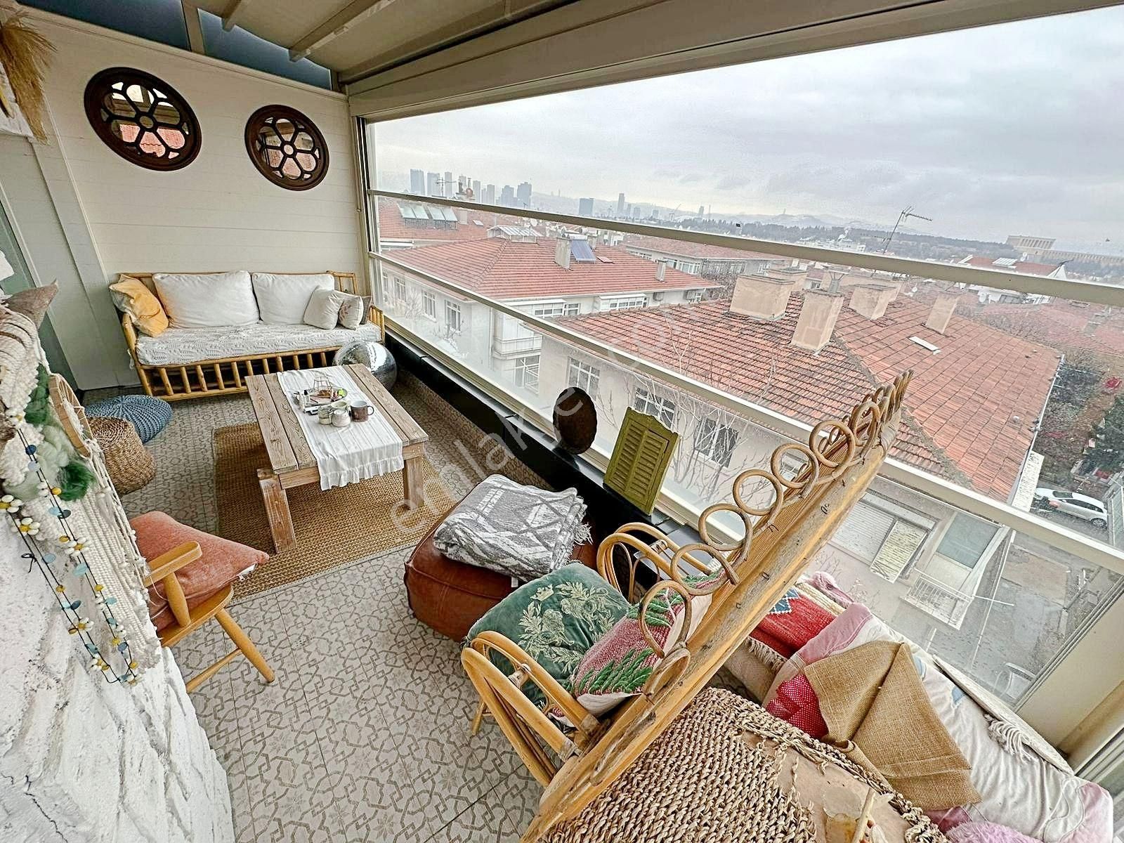 7. Caddeye Üç Bina Mesafede Ankara Manzaralı Yeni Binada Dublex - Görsel 9