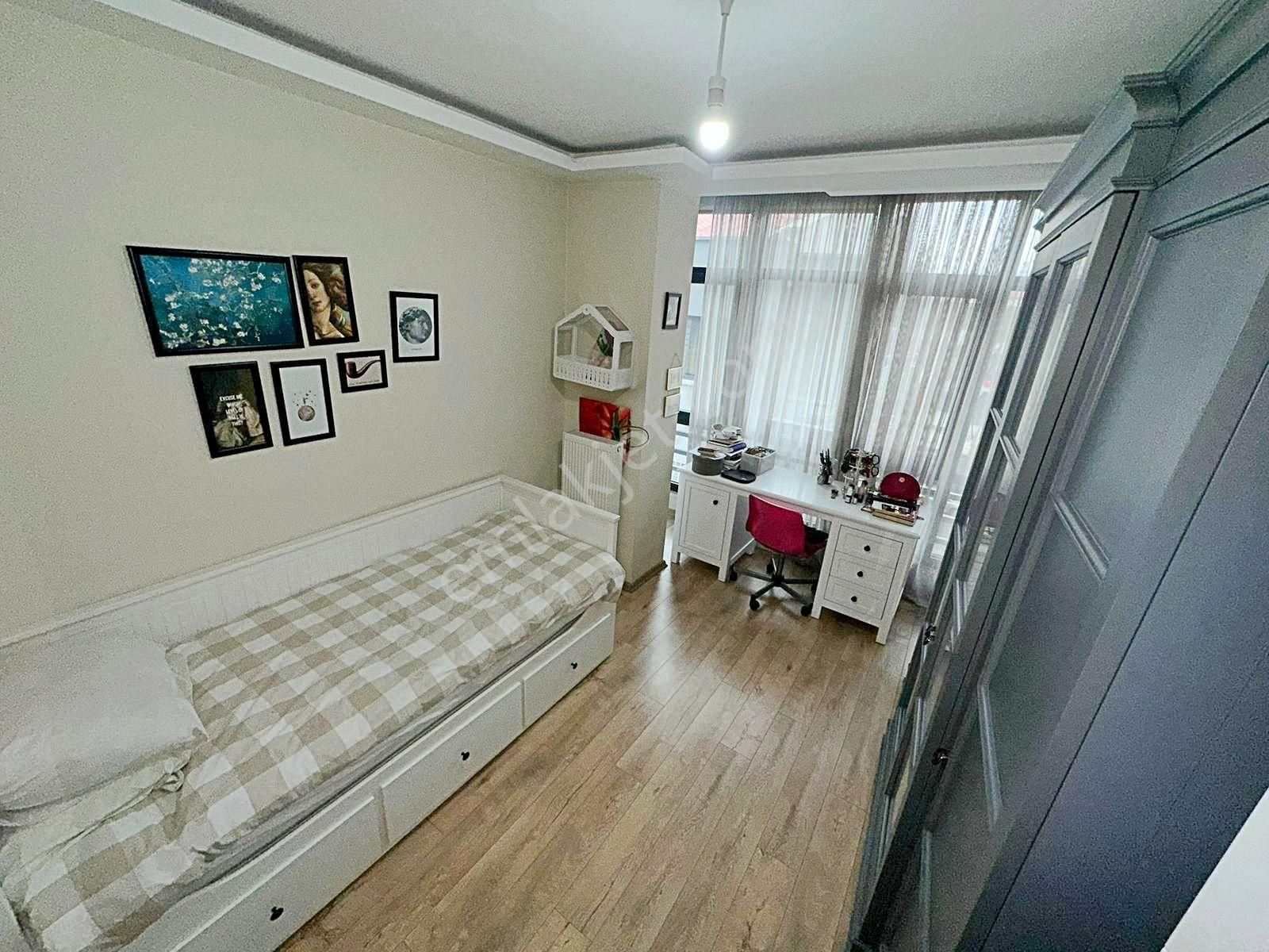 7. Caddeye Üç Bina Mesafede Ankara Manzaralı Yeni Binada Dublex - Görsel 17