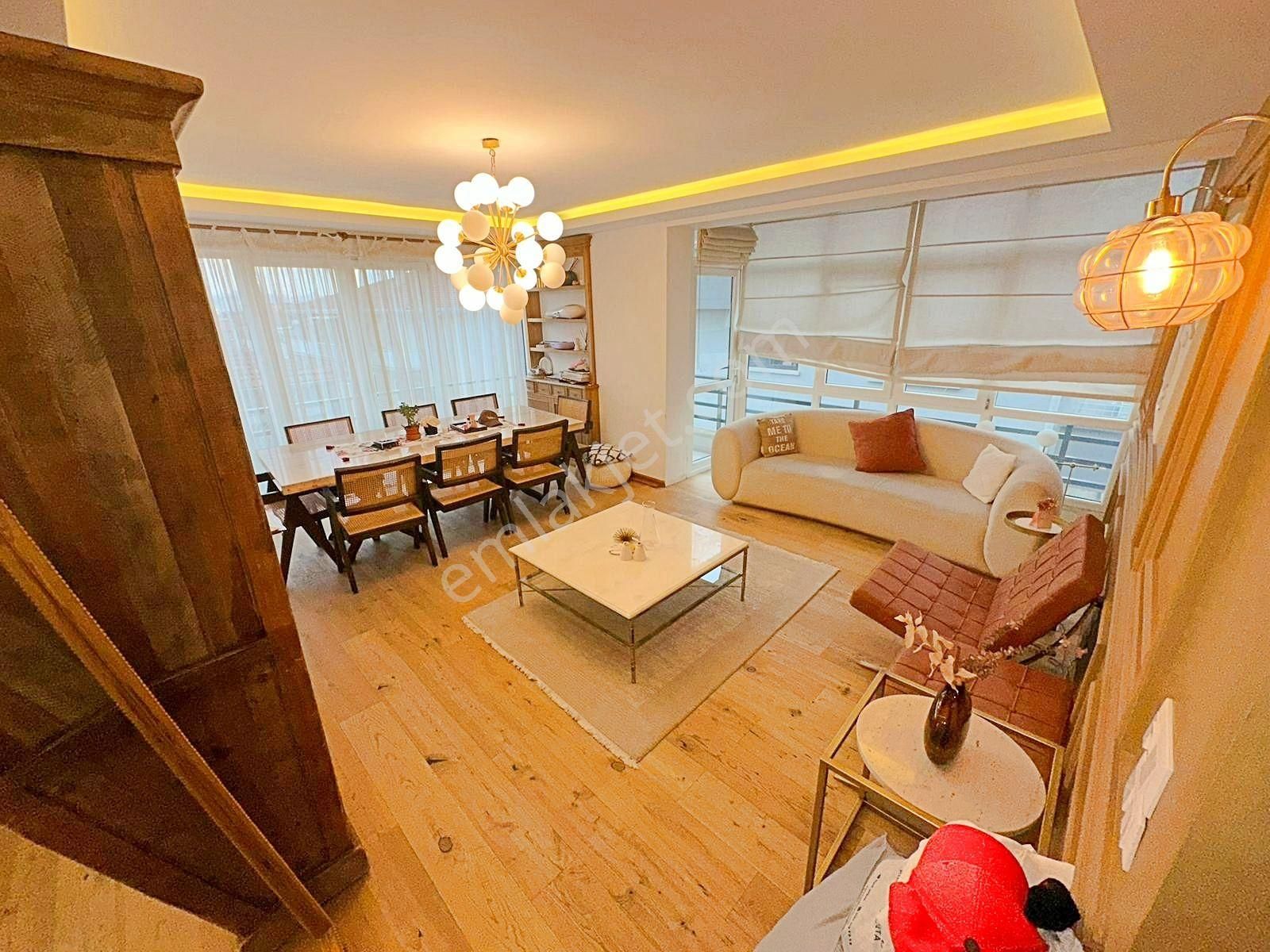 7. Caddeye Üç Bina Mesafede Ankara Manzaralı Yeni Binada Dublex - Görsel 10