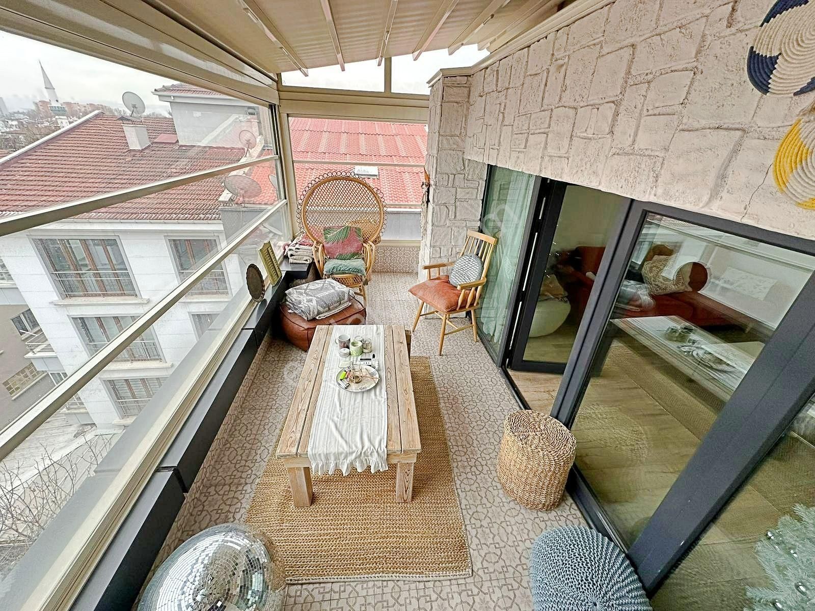 7. Caddeye Üç Bina Mesafede Ankara Manzaralı Yeni Binada Dublex - Görsel 7