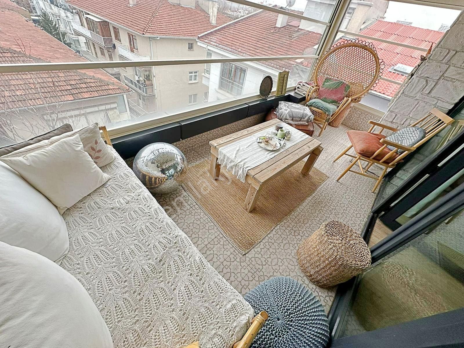 7. Caddeye Üç Bina Mesafede Ankara Manzaralı Yeni Binada Dublex - Görsel 6