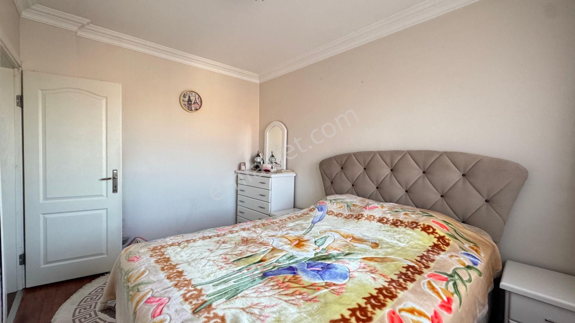 Gaziemir Emlakbank Konutları 2.etapta Eşyalı 3+1 Kiralık Daire - Görsel 26