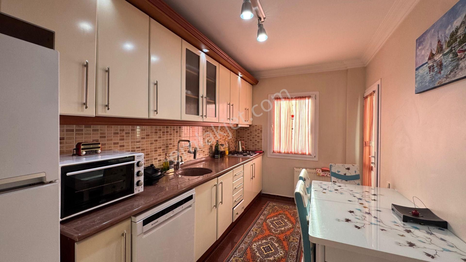 Gaziemir Emlakbank Konutları 2.etapta Eşyalı 3+1 Kiralık Daire - Görsel 7