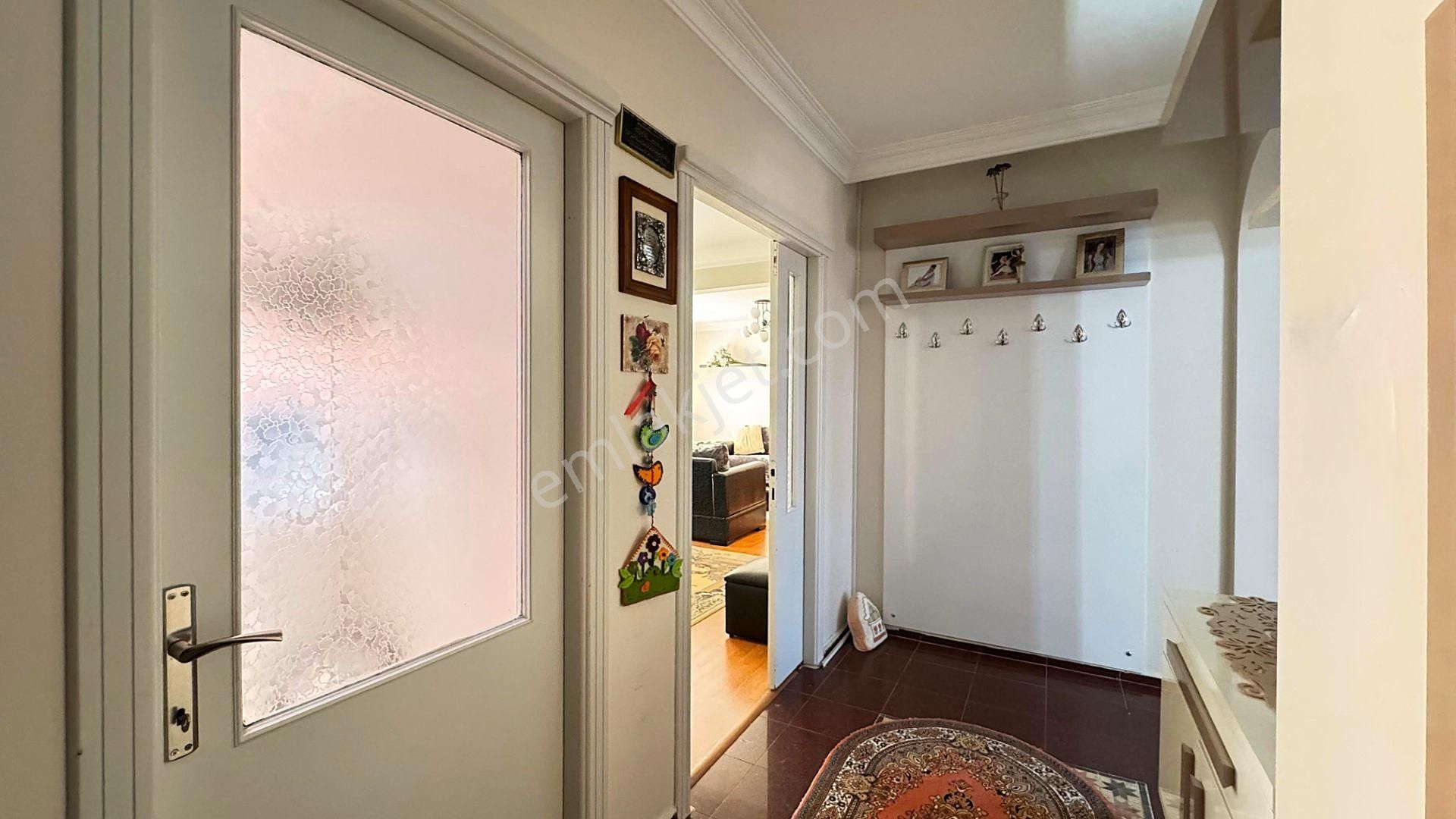 Gaziemir Emlakbank Konutları 2.etapta Eşyalı 3+1 Kiralık Daire - Görsel 34