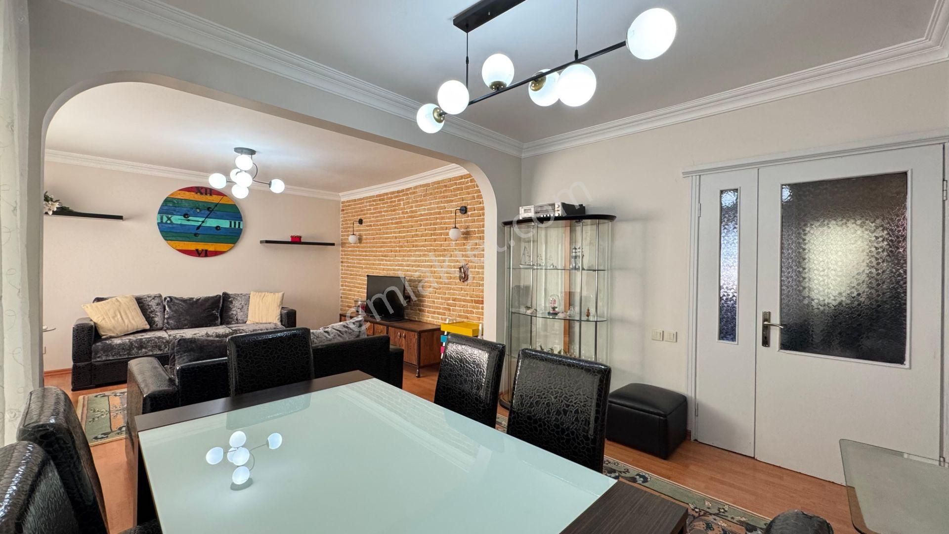 Gaziemir Emlakbank Konutları 2.etapta Eşyalı 3+1 Kiralık Daire - Görsel 13