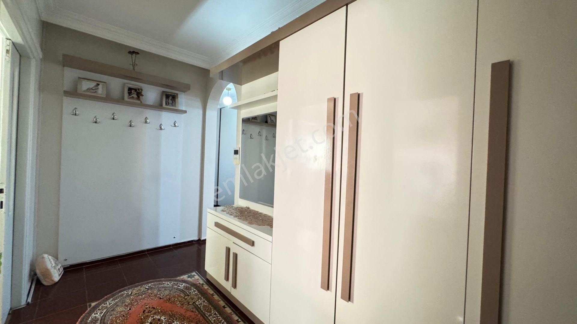 Gaziemir Emlakbank Konutları 2.etapta Eşyalı 3+1 Kiralık Daire - Görsel 33