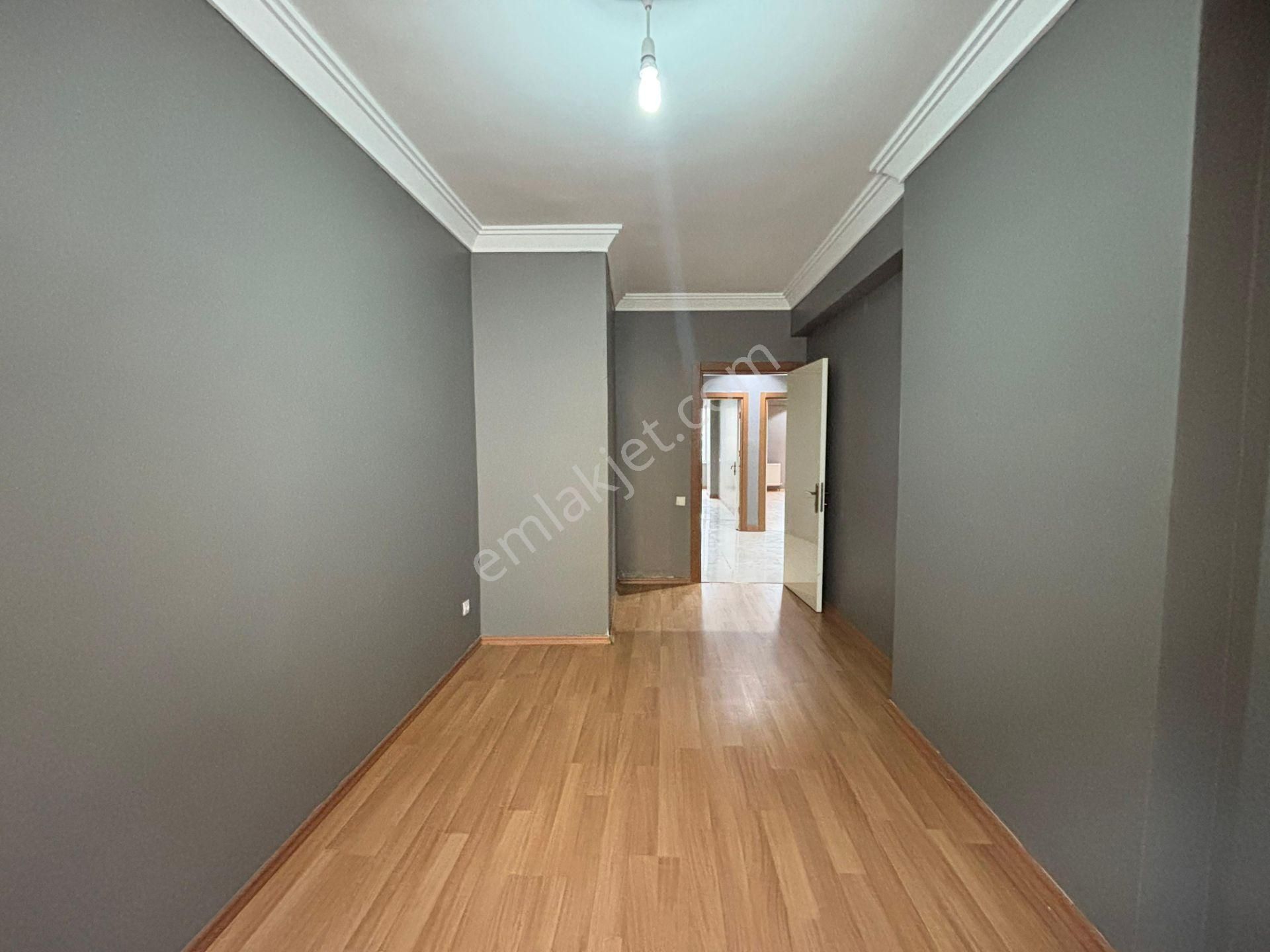 Güven'den Tepe Yolunda Butik Sitede Cadde Cephe 3+1daire - Görsel 6