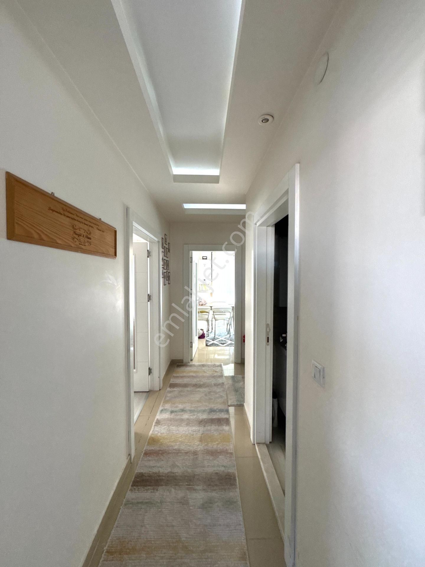 Kızıltoprak Mrk. Konumda Çift Banyolu Kombili Geniş 3+1 - Görsel 20