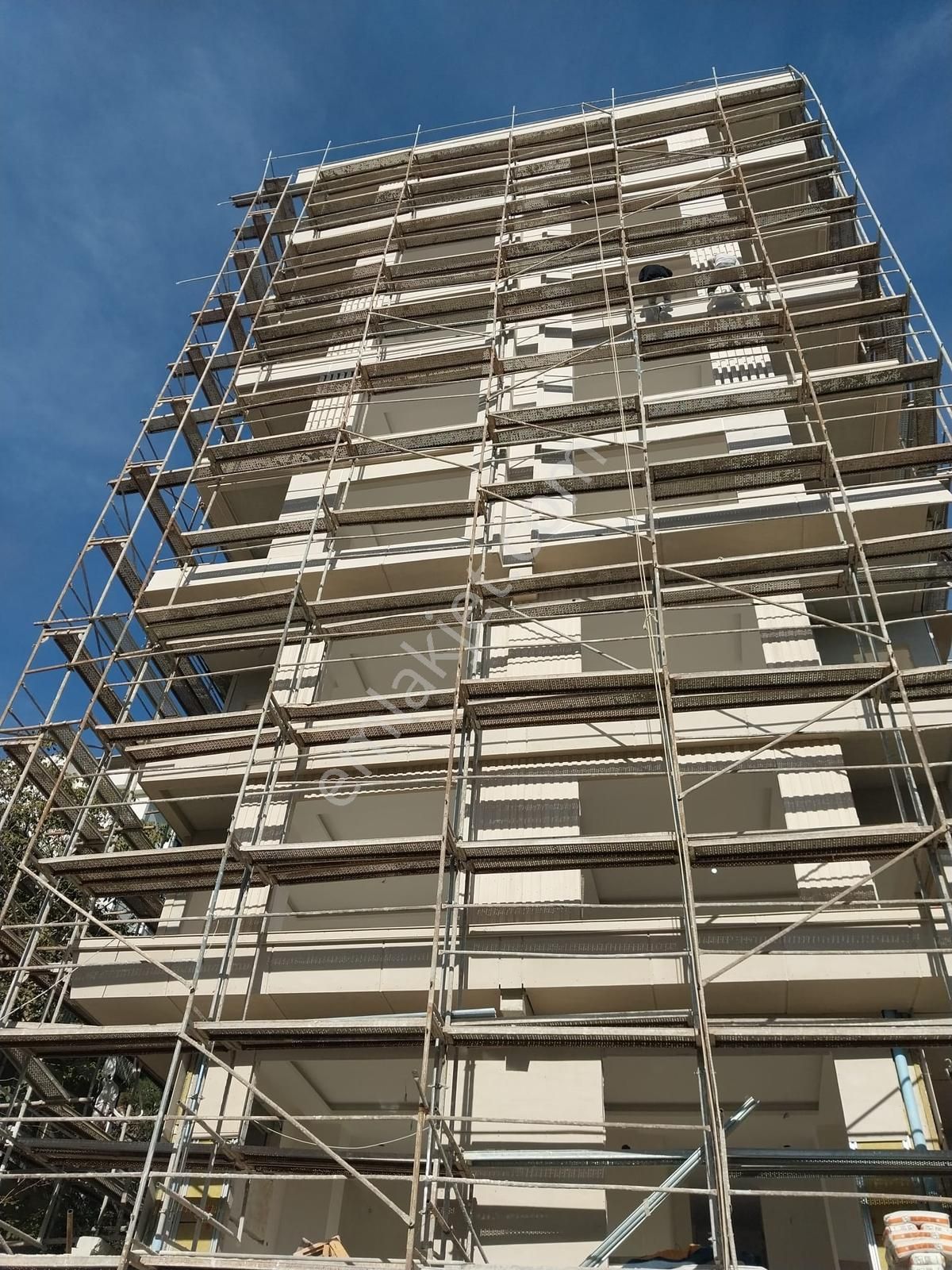 Suadiyede Bağdat Cad.yakın Balkonlu Ebeveynli Satılık 2+1 Daire