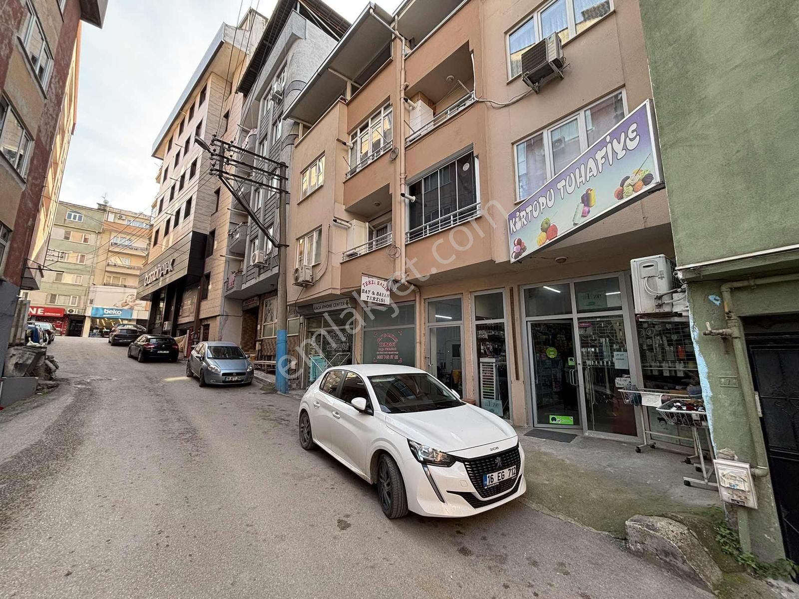 Dikkaldırım Ana Cadde Yakını Satılık Dükkan