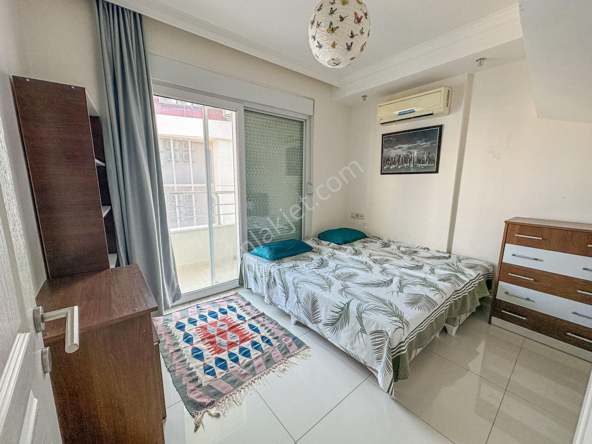 Alanya Kestel’de Denize Sıfır | Eşyalı 3+1 Dubleks Satılık Daire - Görsel 10