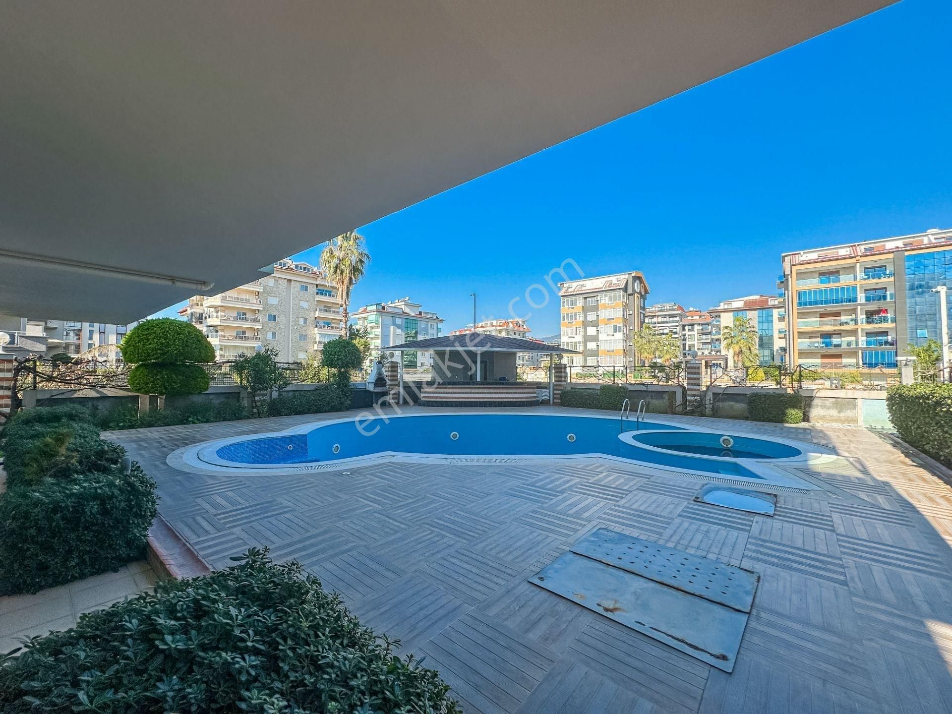 Alanya Kestel’de Denize Sıfır | Eşyalı 3+1 Dubleks Satılık Daire - Görsel 13