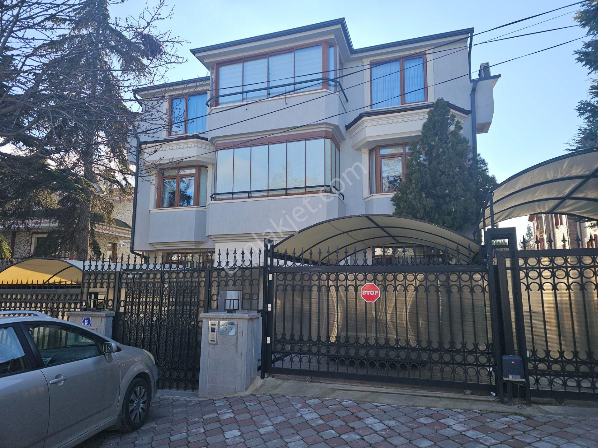 Keçiören Karargahtepe’de Villa Konseptinde Kiralık 4+1