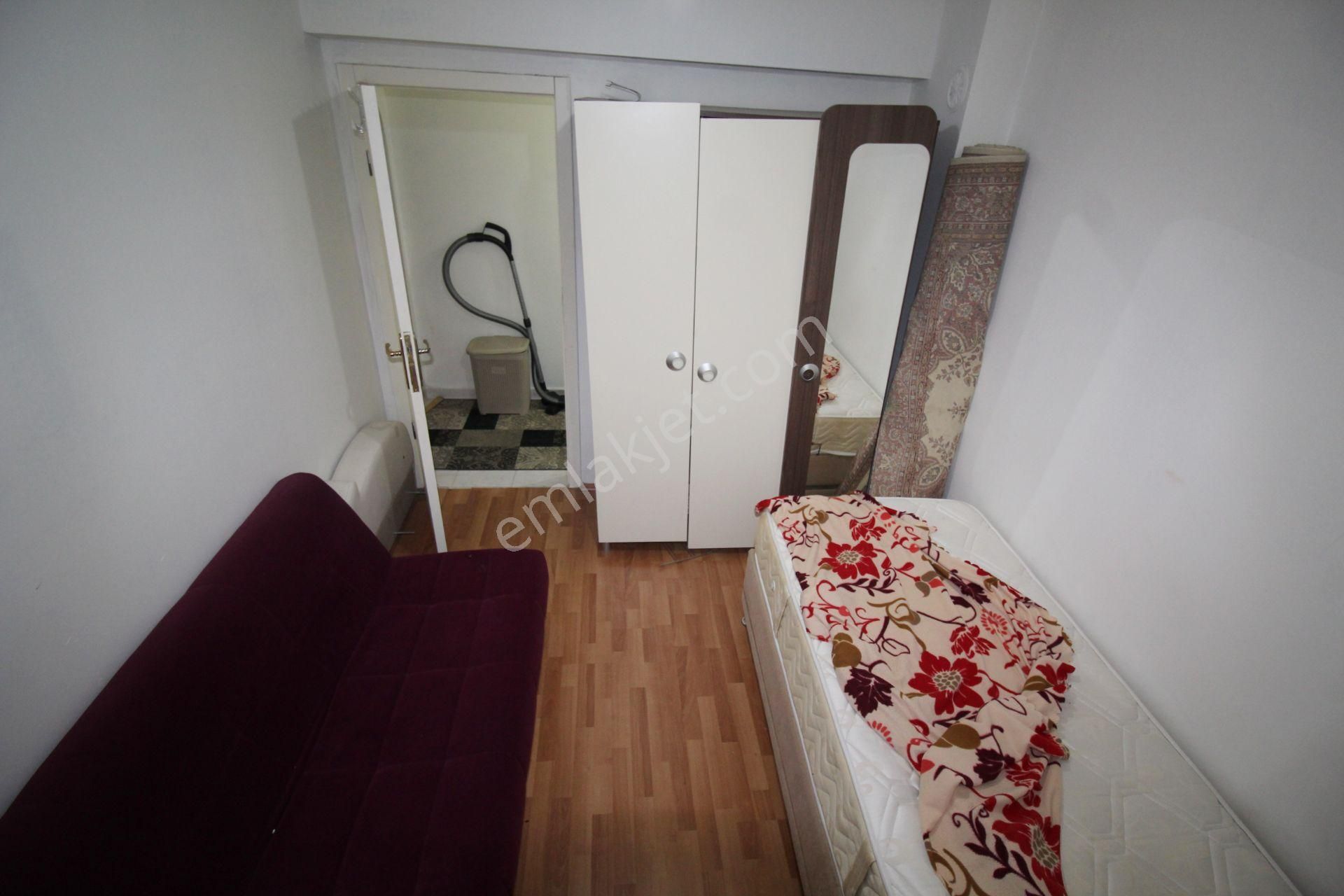 Krc'den Tıp Fakültesi Caddesi Yanı Eşyalı 2+1 Kiralık Daire - Görsel 10