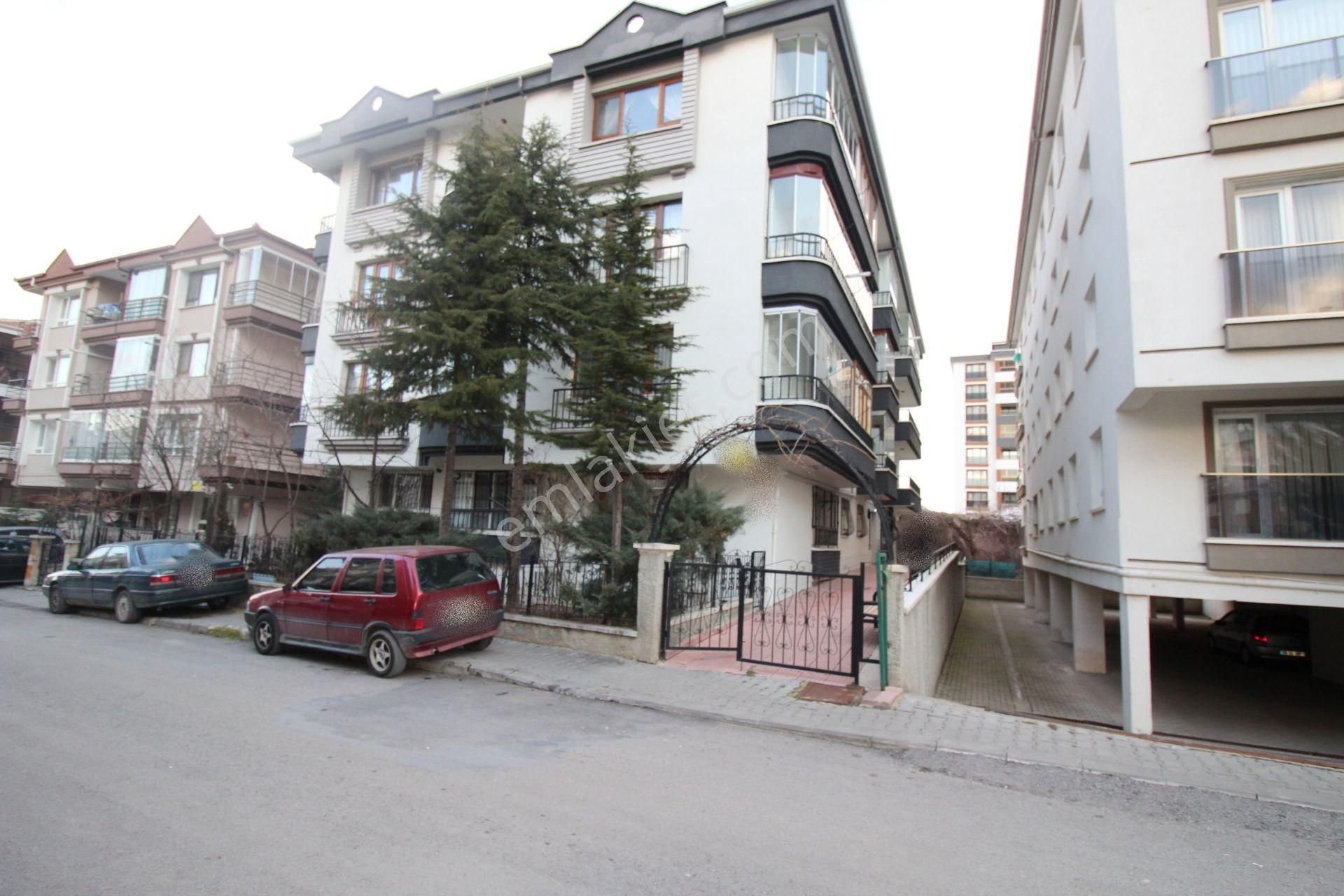 Krc'den Tıp Fakültesi Caddesi Yanı Eşyalı 2+1 Kiralık Daire - Görsel 16