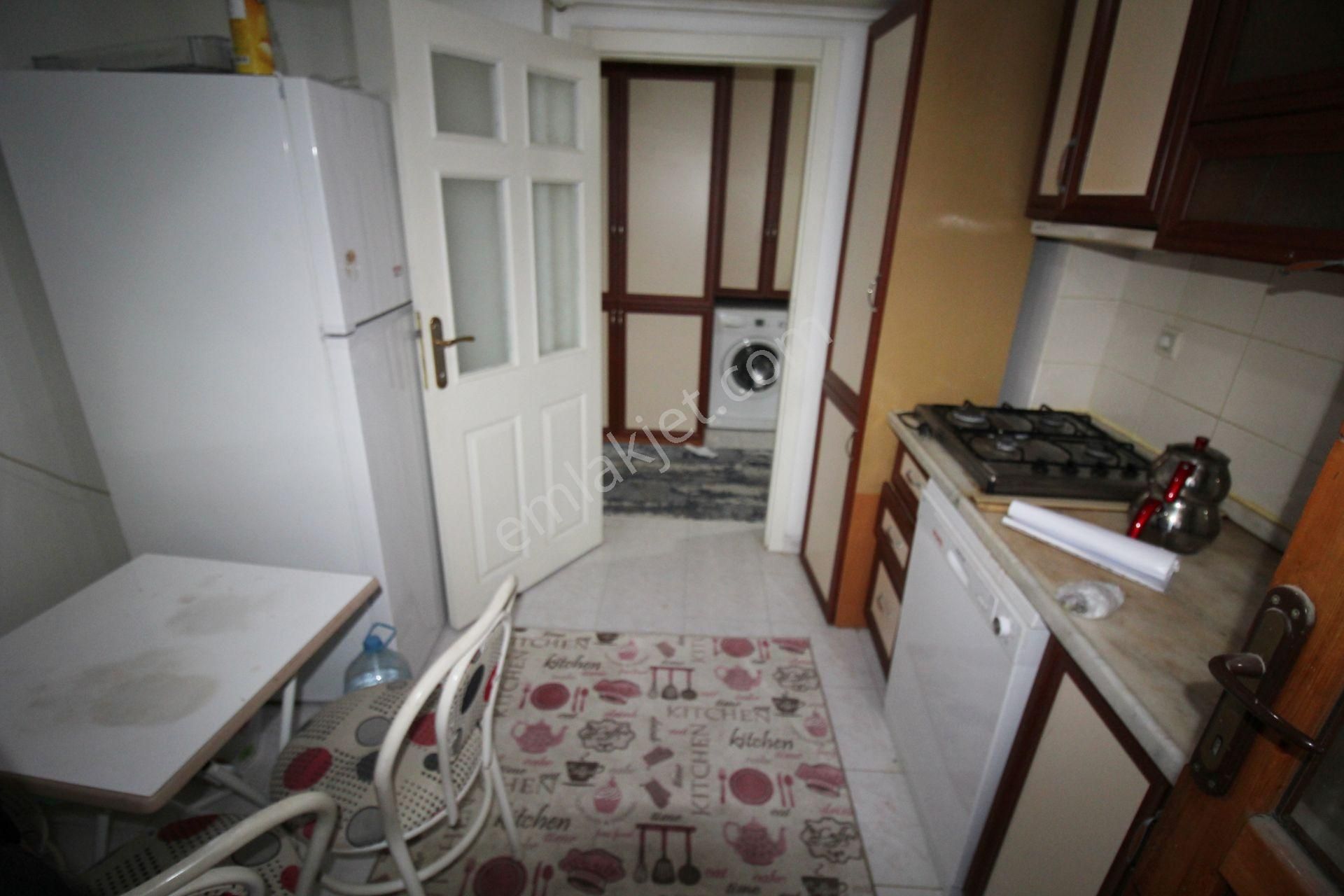 Krc'den Tıp Fakültesi Caddesi Yanı Eşyalı 2+1 Kiralık Daire - Görsel 5