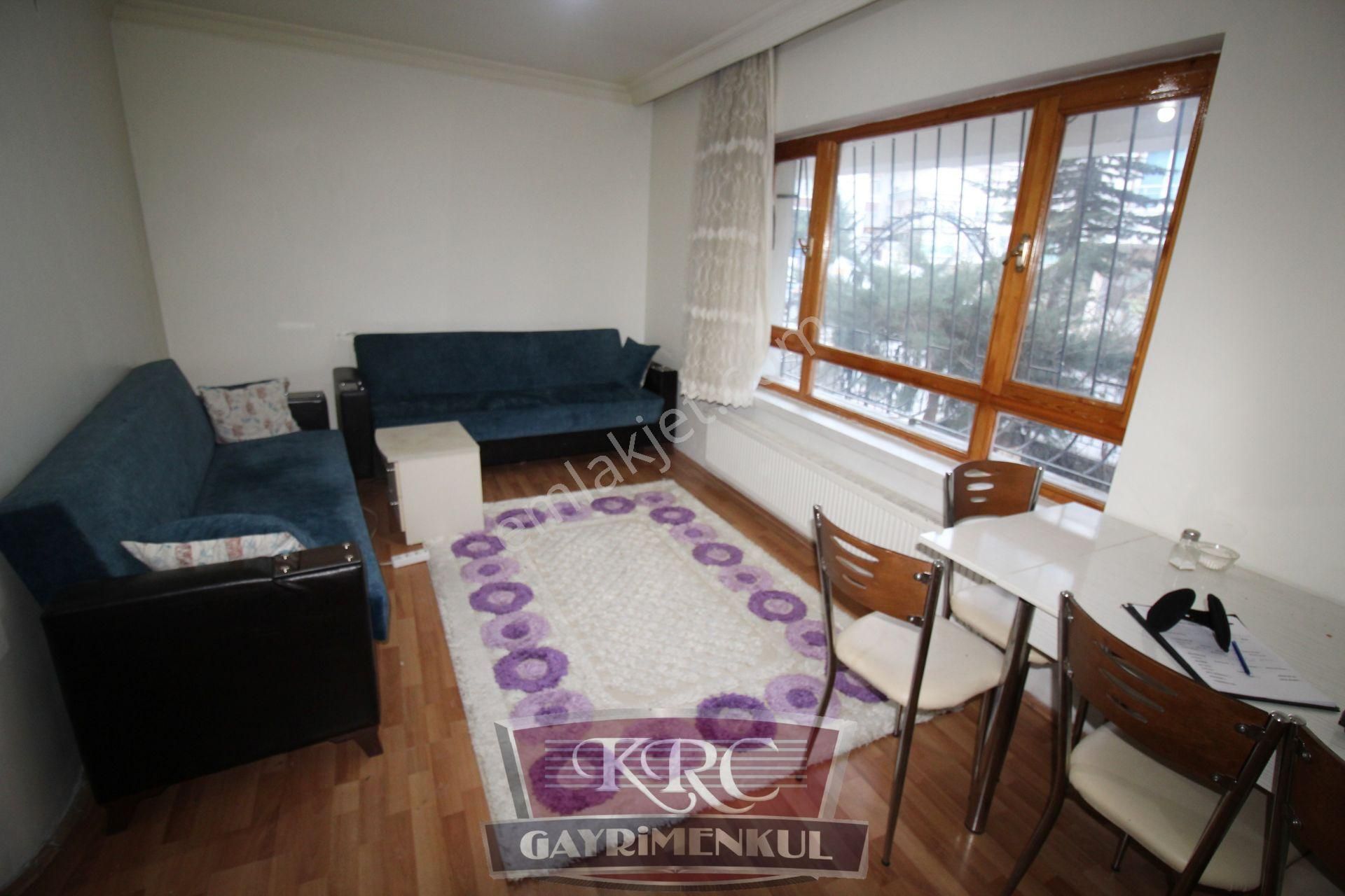Krc'den Tıp Fakültesi Caddesi Yanı Eşyalı 2+1 Kiralık Daire