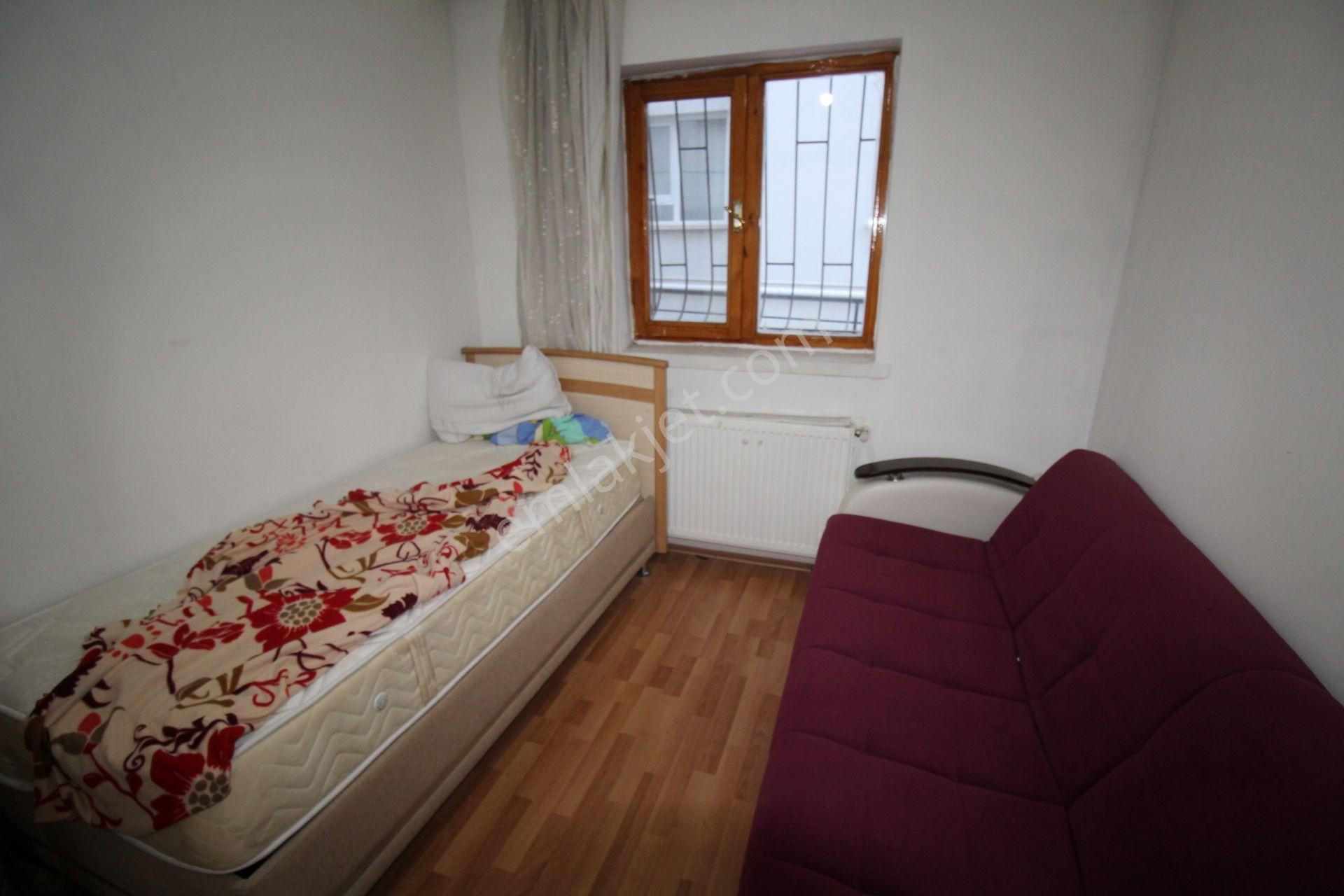 Krc'den Tıp Fakültesi Caddesi Yanı Eşyalı 2+1 Kiralık Daire - Görsel 9