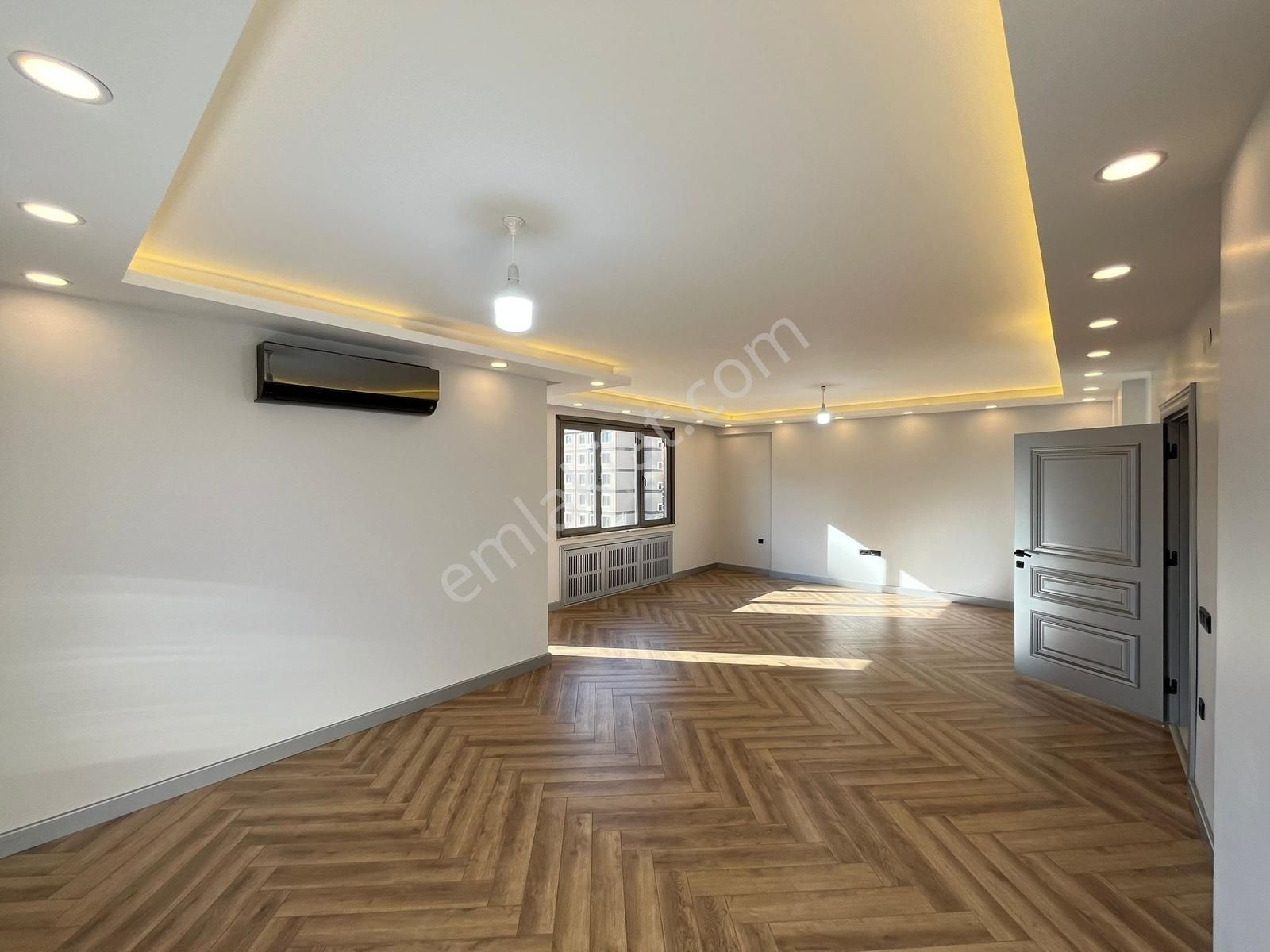 Utkudan Göztepede Bağdata Yakın İçi Full Yapılı Satılık 4+1daire - Görsel 34