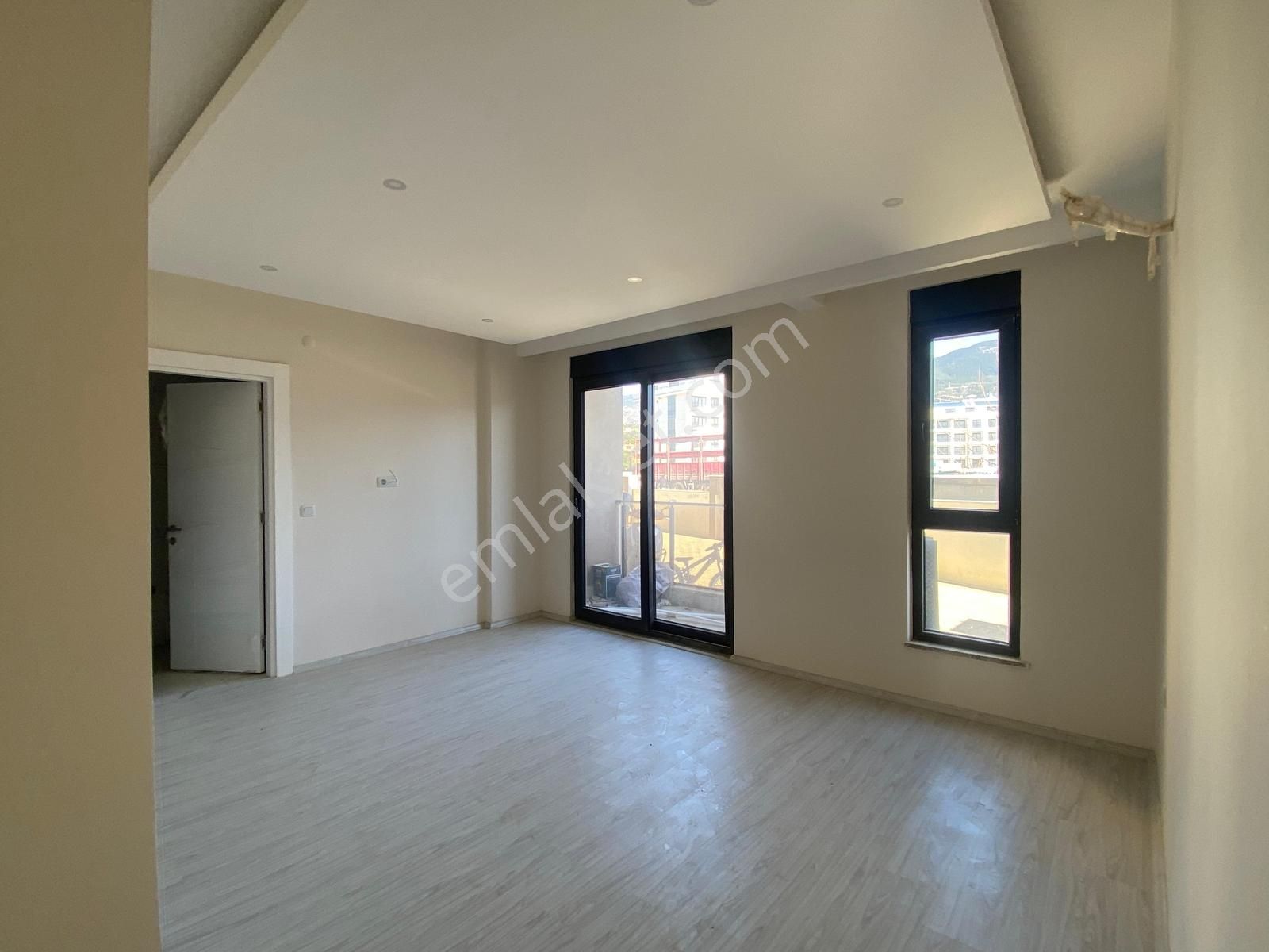 2+1 Sıfır Bahçe Dubleks Alanya Oba Kandemir Sitesi - Görsel 28