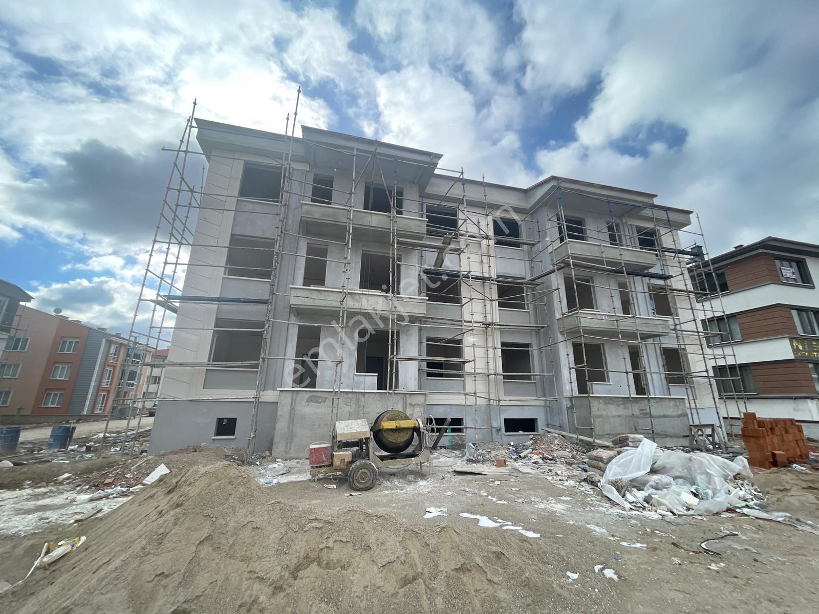 Afyon Üçok Emlaktan Kanlıca Mah Satılık Sıfır 3+1 Lüx Fırsat Daireler - Görsel 2