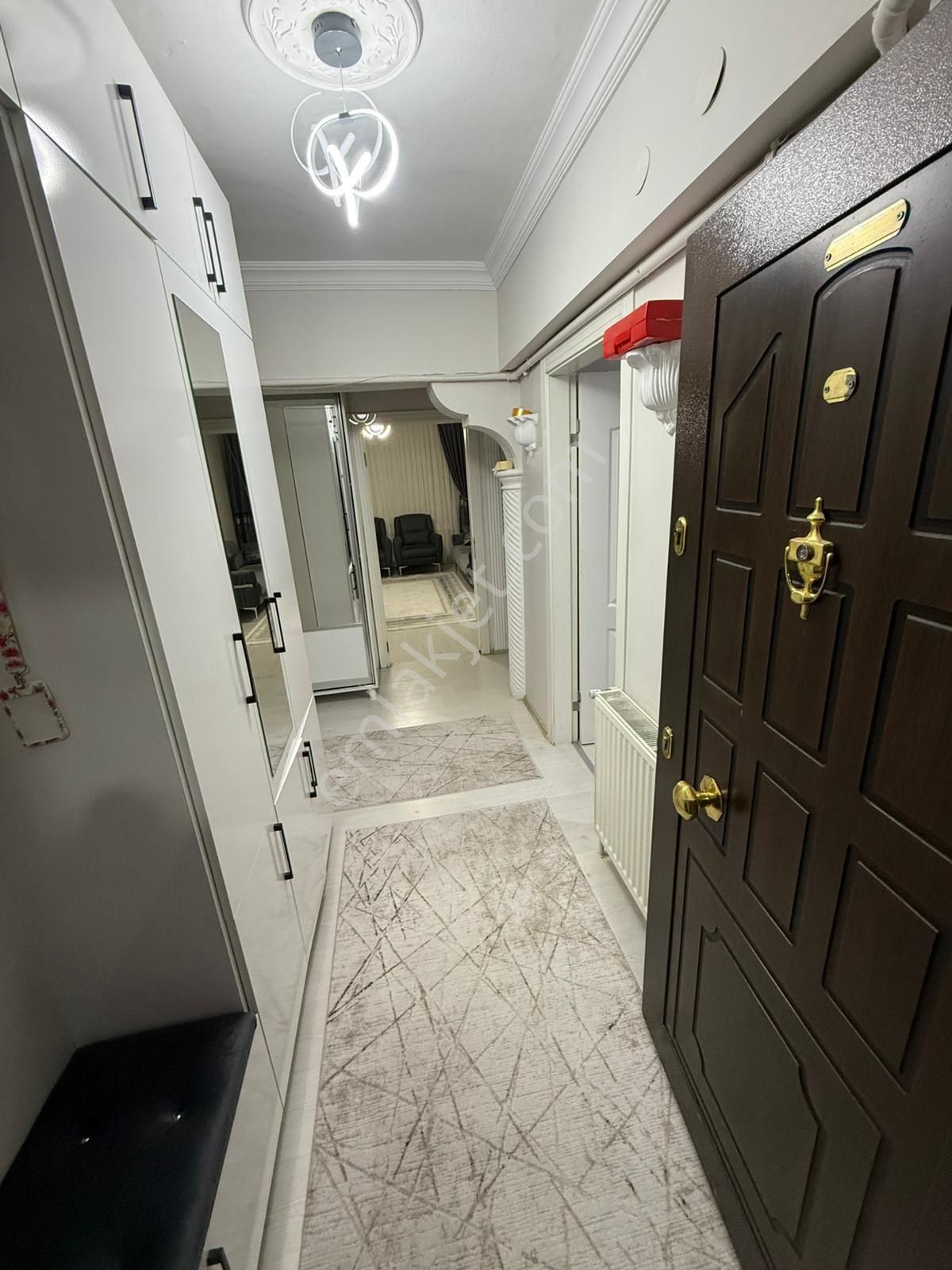 Sincan Akşemsettin Mh De 3+1 Full Yapılı Ara Kat Harika Konumda Daire - Görsel 27