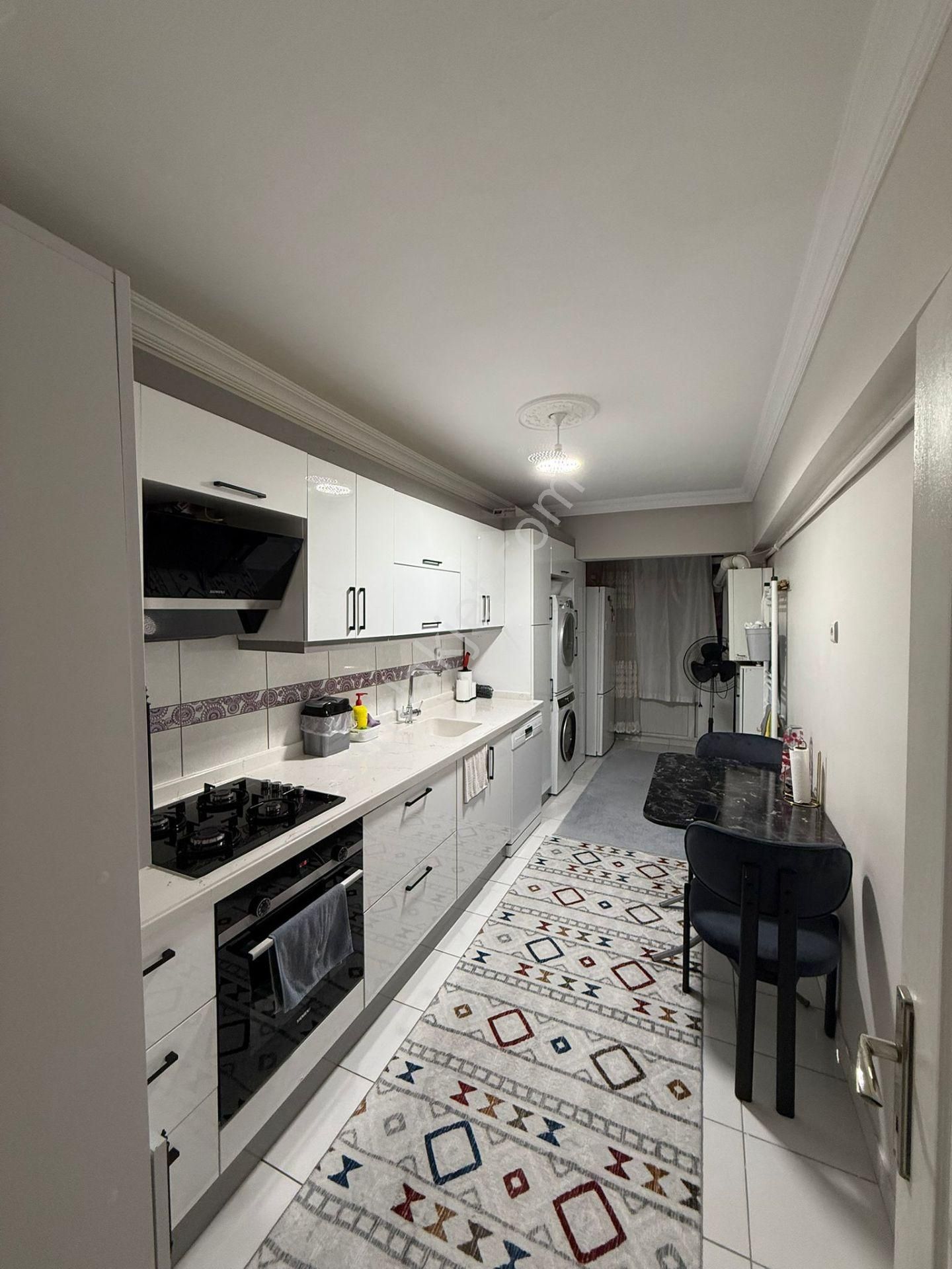 Sincan Akşemsettin Mh De 3+1 Full Yapılı Ara Kat Harika Konumda Daire - Görsel 6