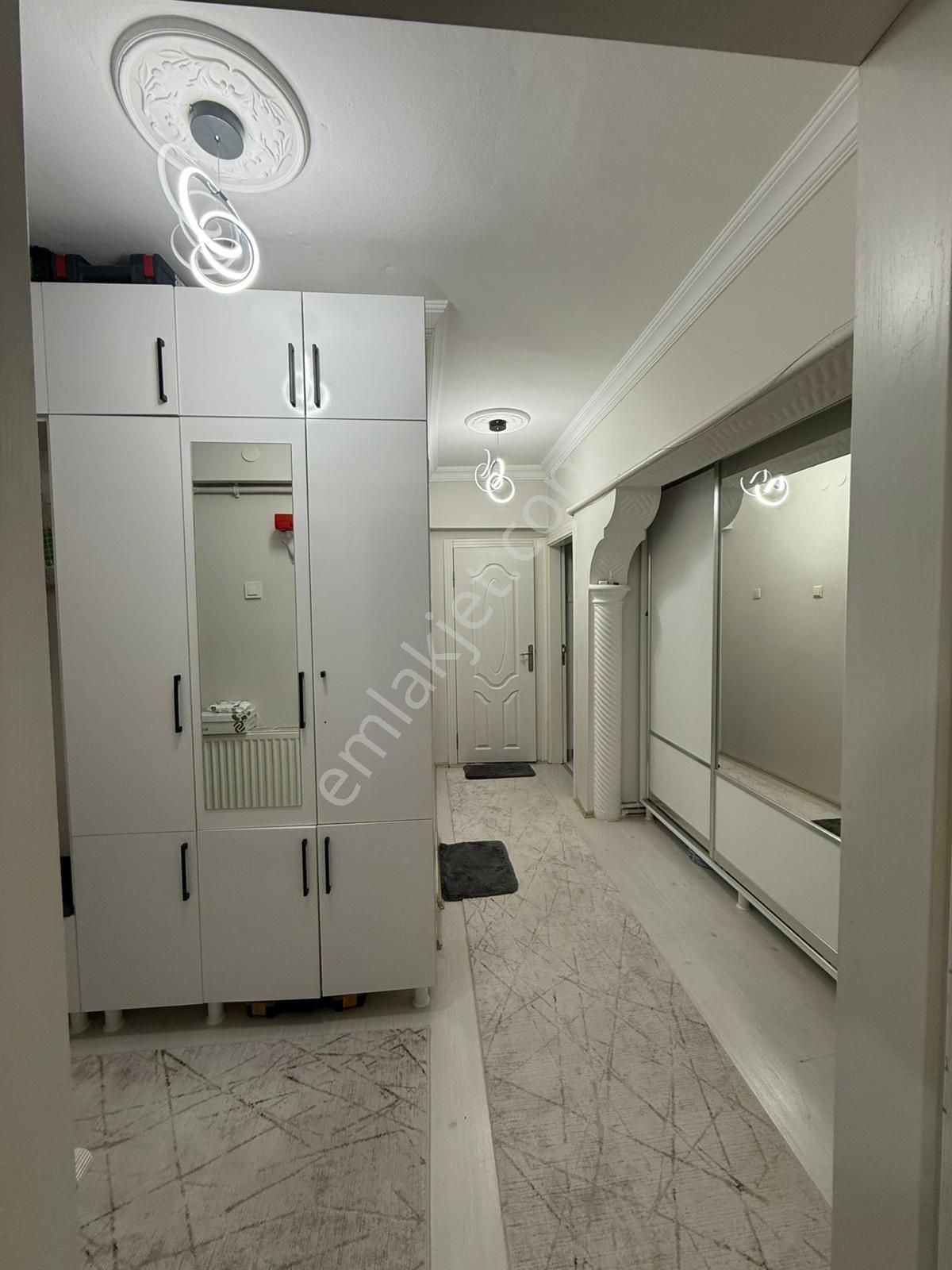 Sincan Akşemsettin Mh De 3+1 Full Yapılı Ara Kat Harika Konumda Daire - Görsel 25