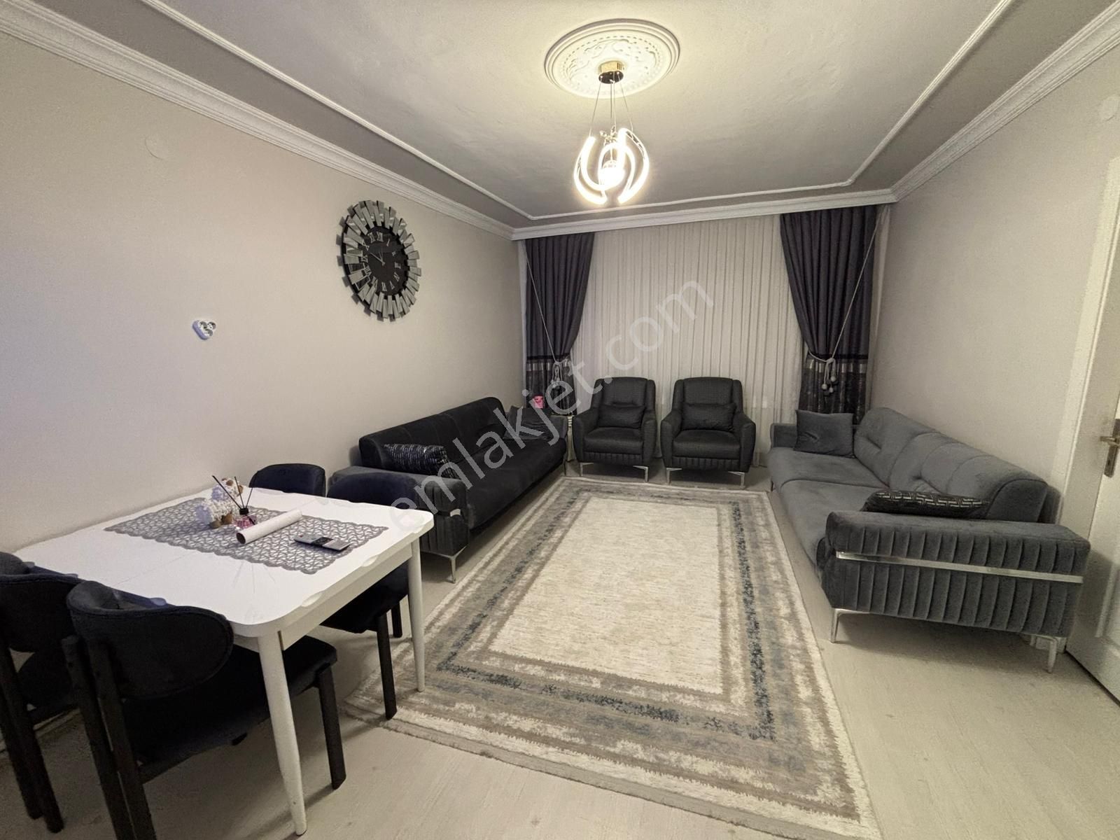 Sincan Akşemsettin Mh De 3+1 Full Yapılı Ara Kat Harika Konumda Daire - Görsel 9