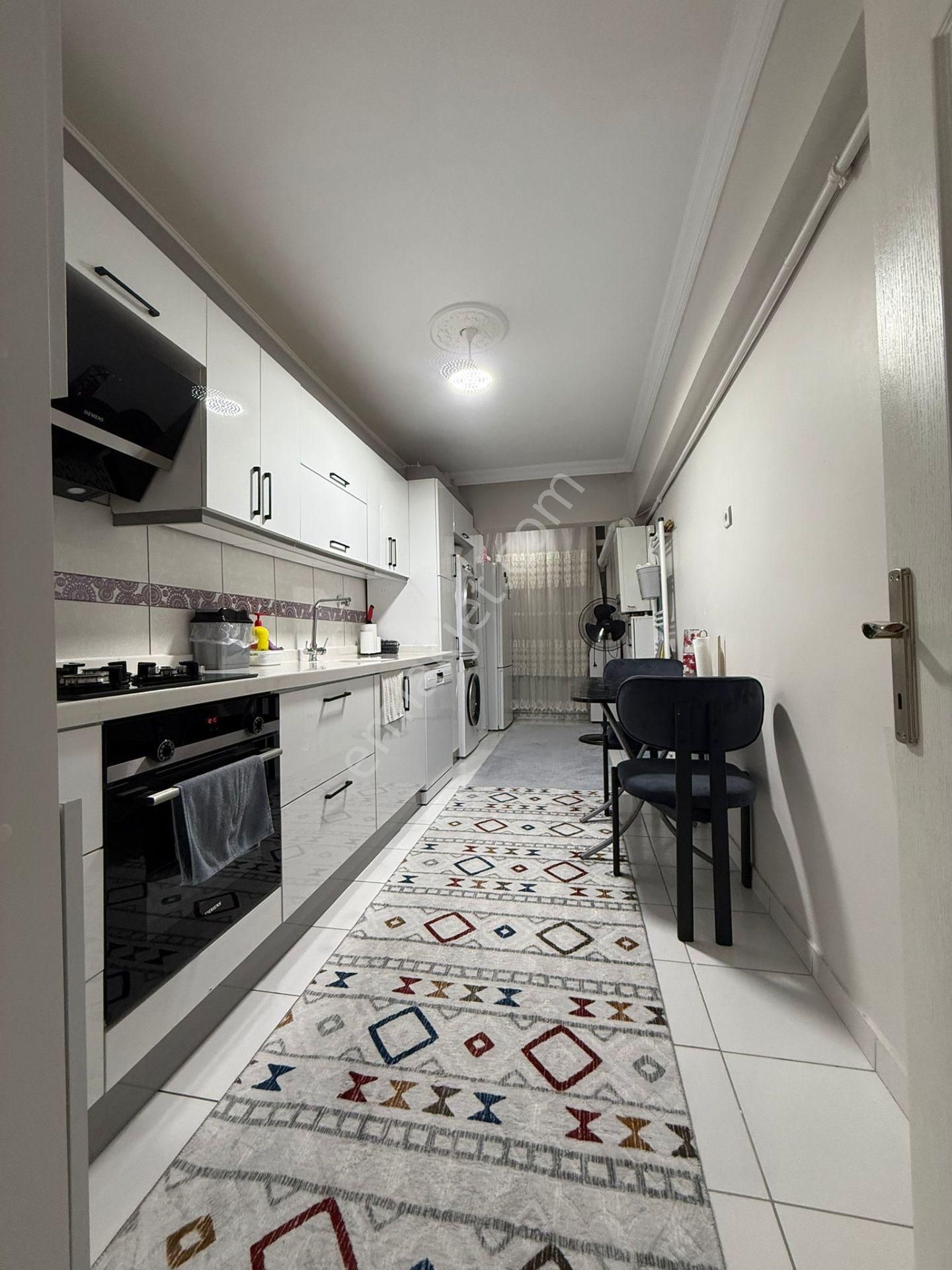 Sincan Akşemsettin Mh De 3+1 Full Yapılı Ara Kat Harika Konumda Daire - Görsel 5