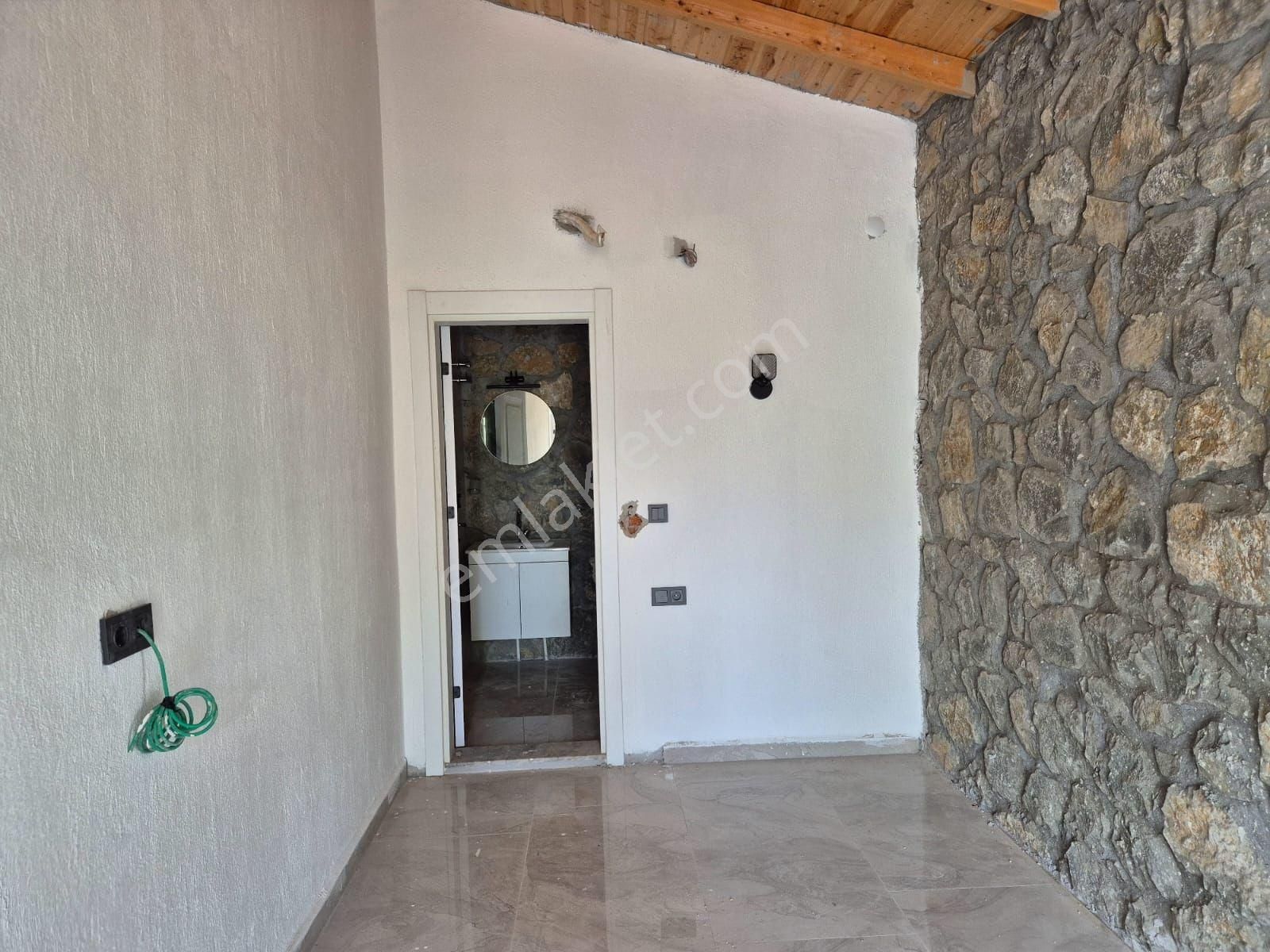 Stop'tan Harika Fırsat 1 Villa Fiyatına 2 Havuzlu Villa - Görsel 9