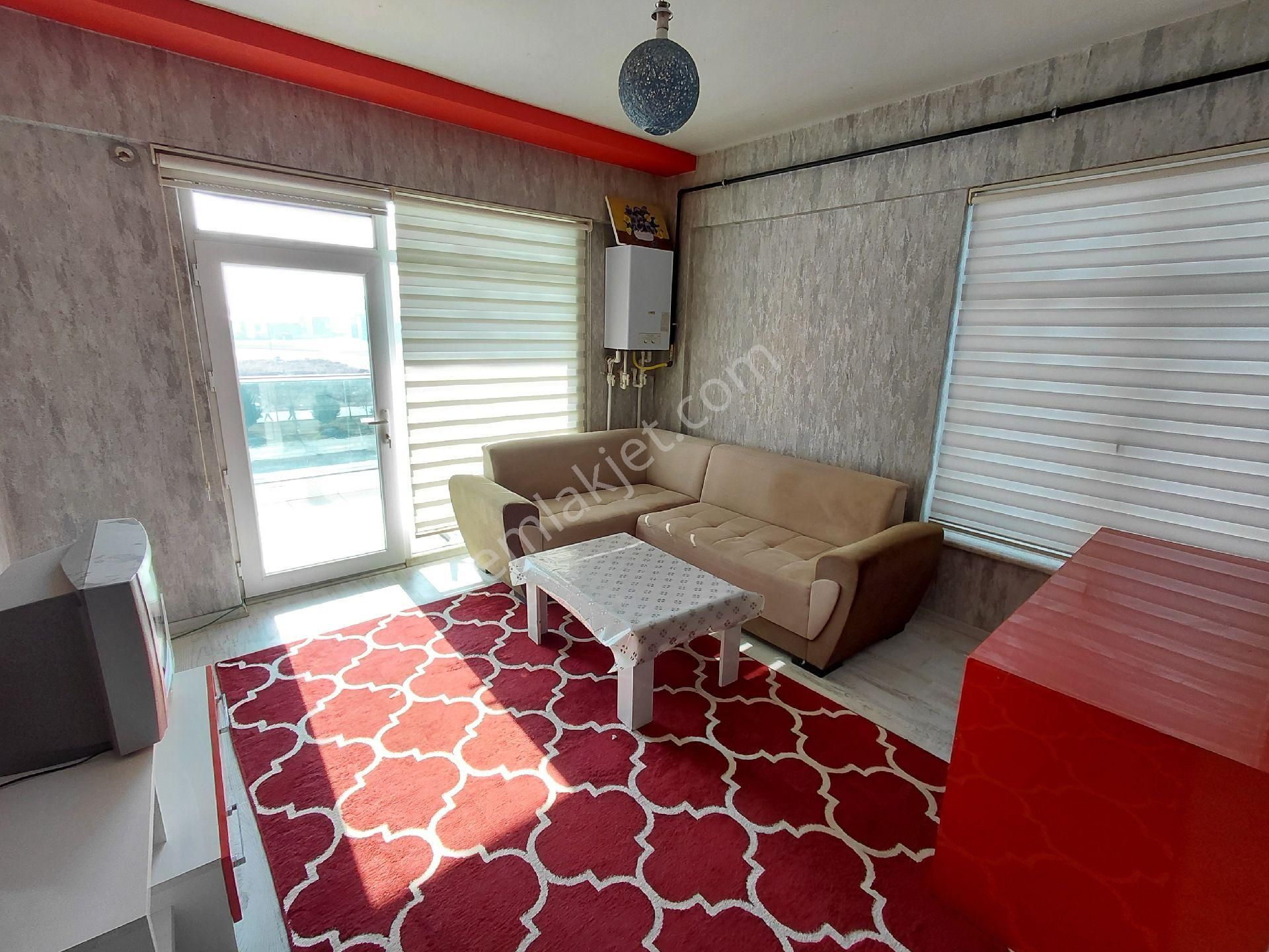 Emrah Çiftci'den Selçuklu Sancak Mah. Tramvay Hattı Yanı Eşyalı Kiralık 1+1 Daire - Görsel 19